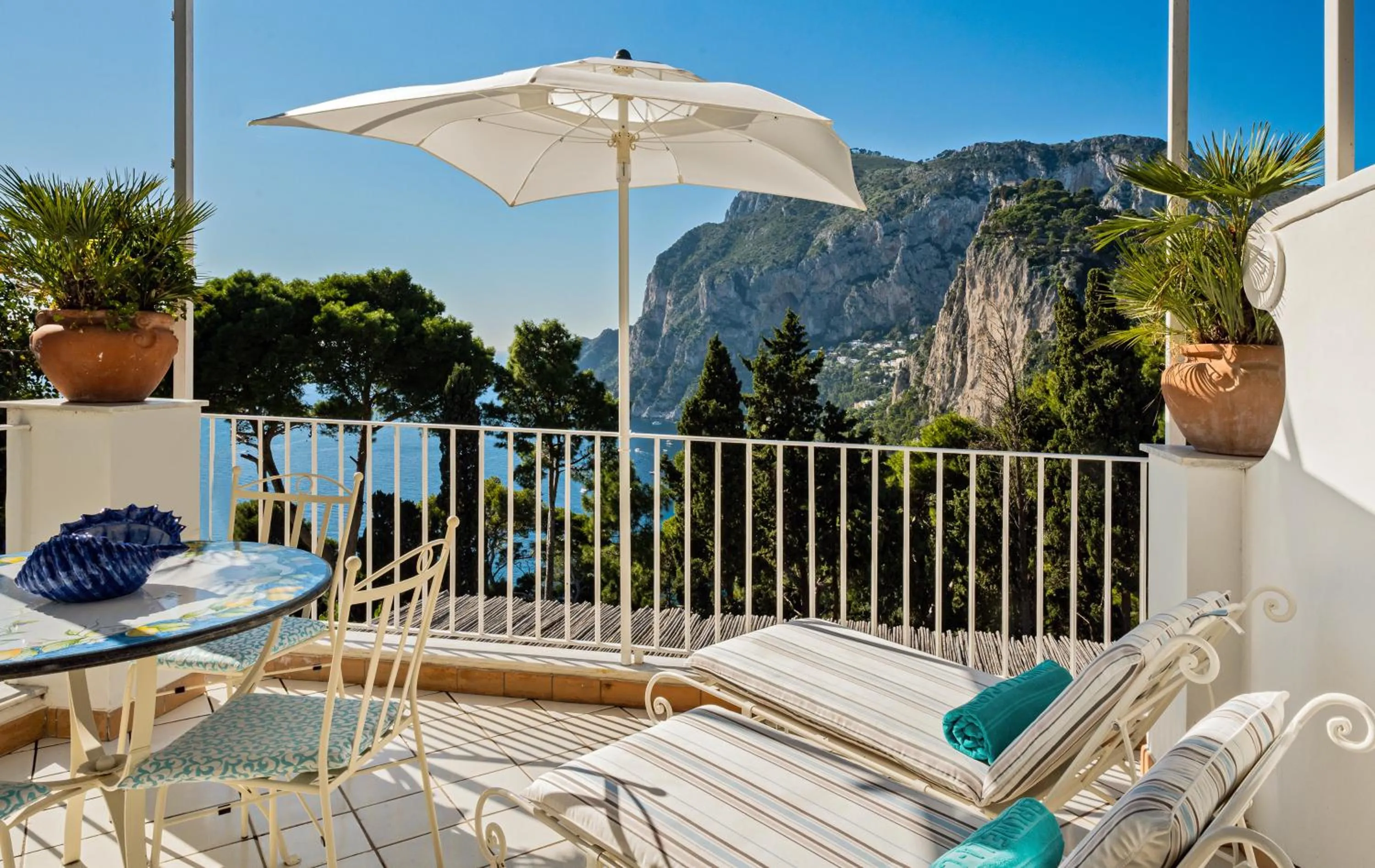 Natural landscape in Hotel Villa Brunella