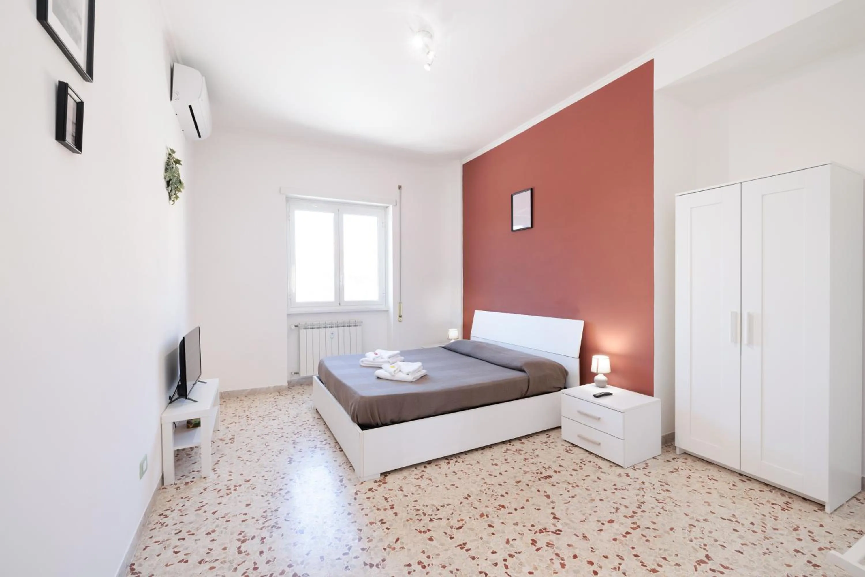 Bed in Central House