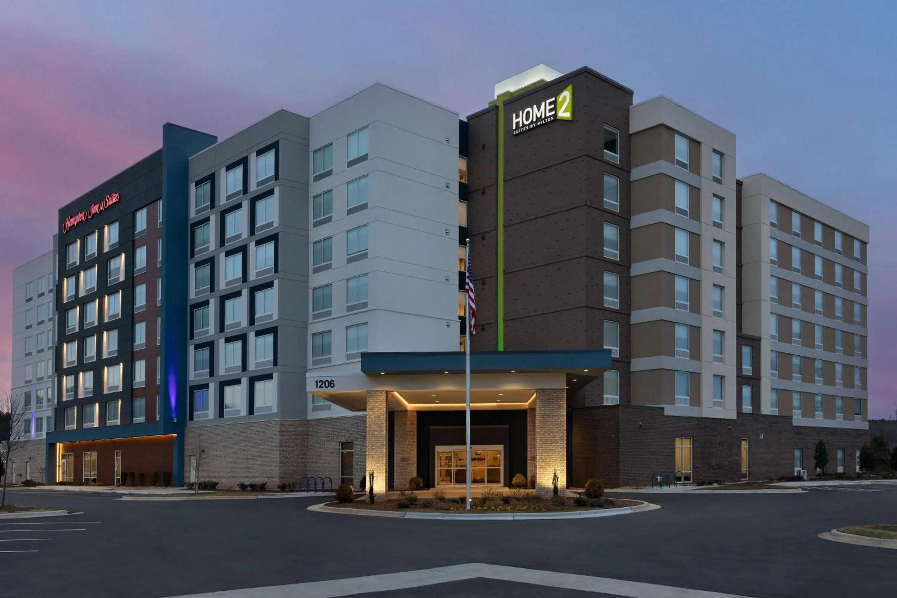 Property building in Home2 Suites By Hilton Durham University Medical Center