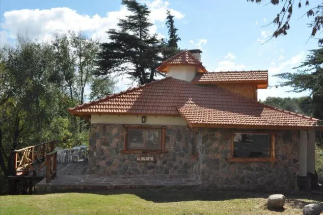 Facade/entrance in Cabañas Aufenthalt