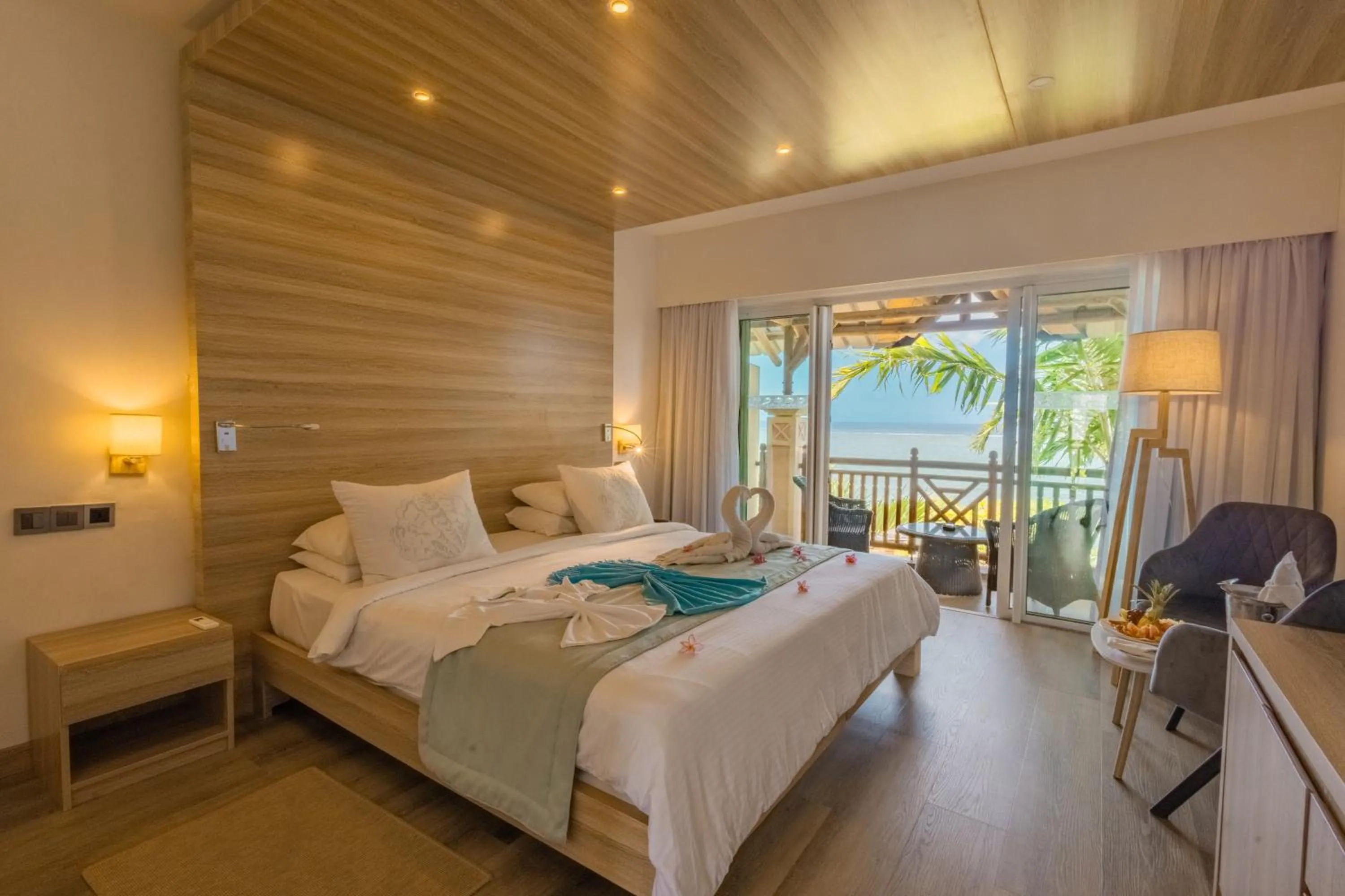Bedroom, Bed in Pearle Beach Resort & Spa