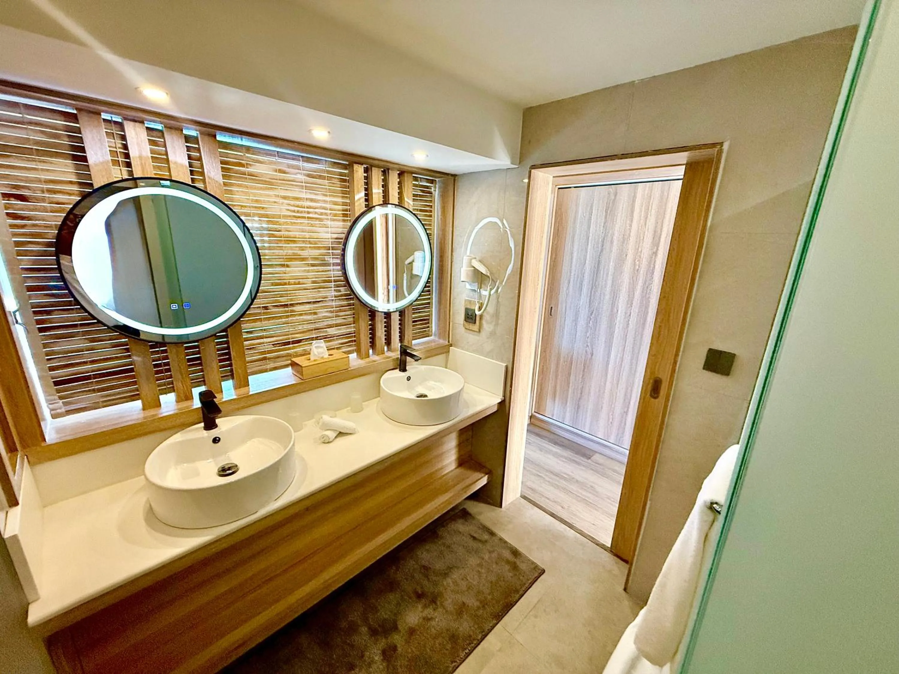Bathroom in Pearle Beach Resort & Spa