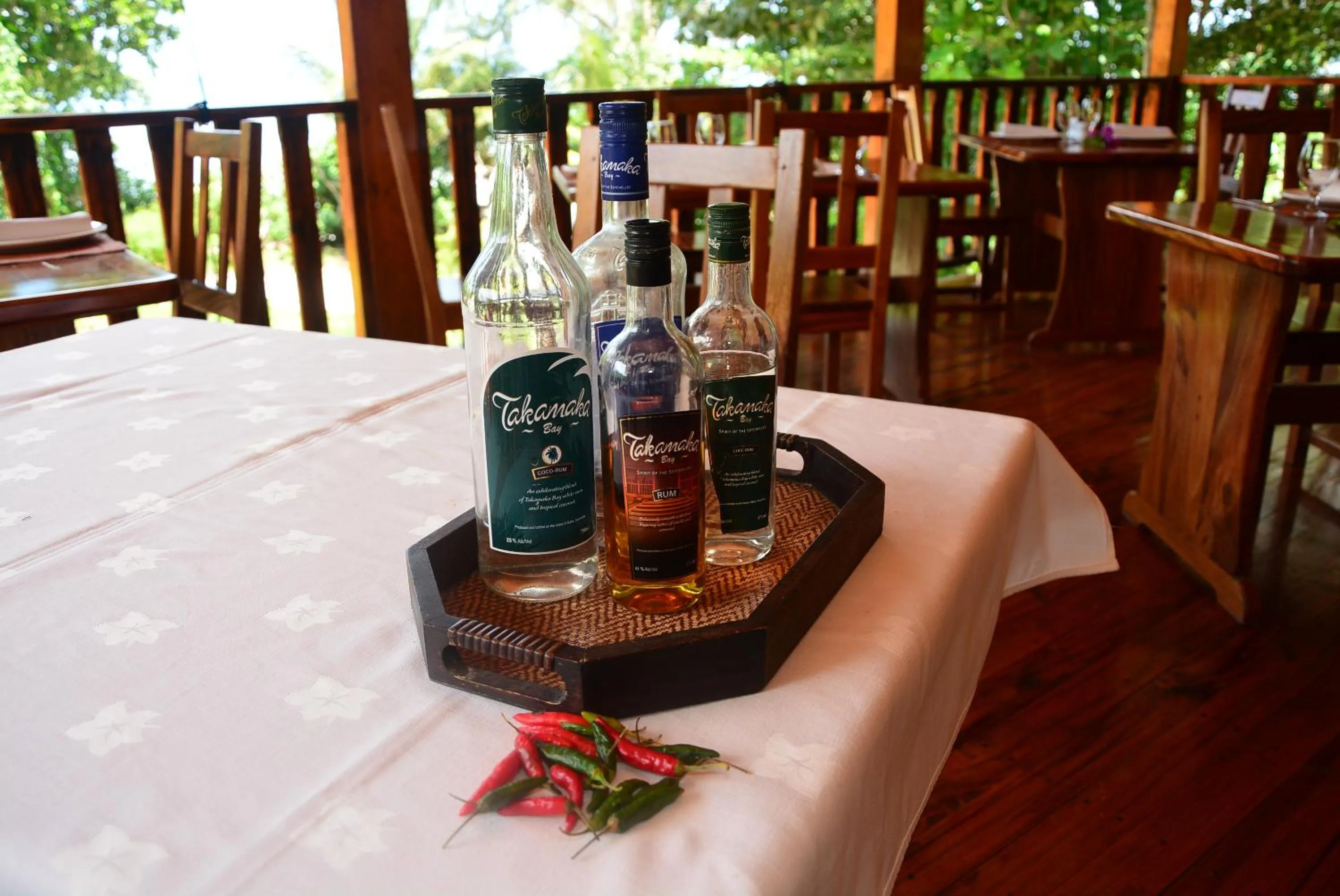 Restaurant/places to eat in Villa Anse La Blague