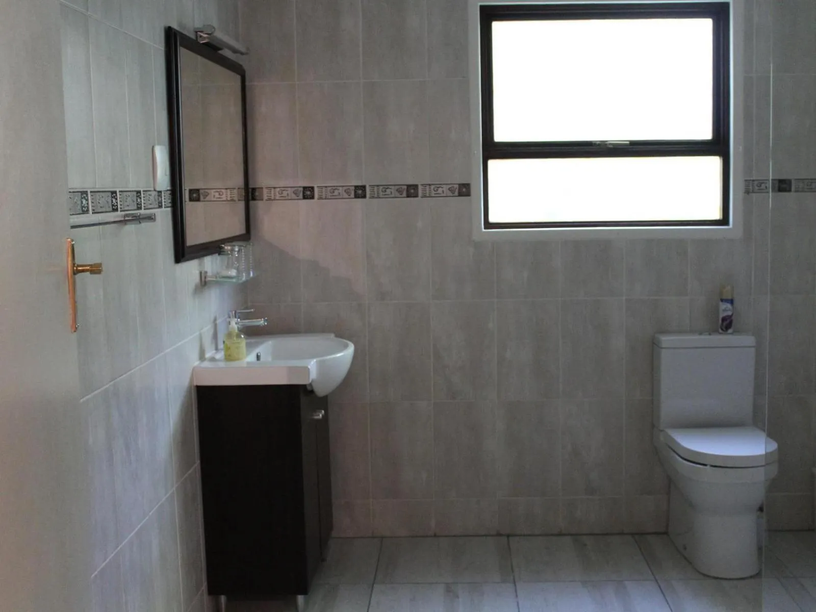 Bathroom in Somerset Guest Lodge - Western Cape