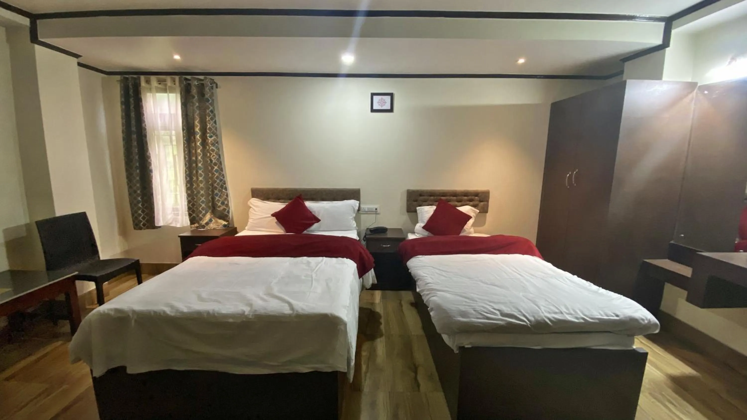 Bed in Lingmoo Residency