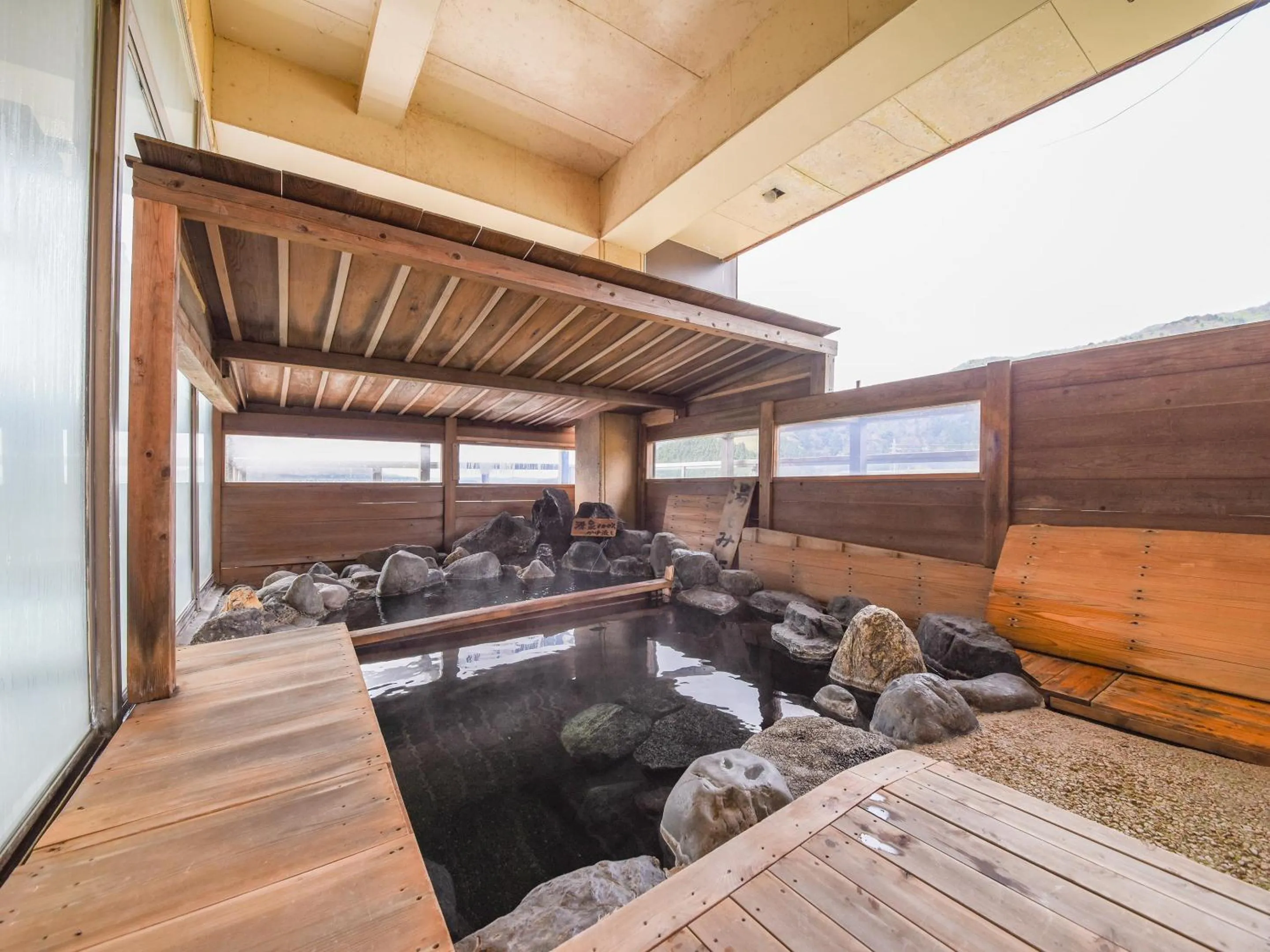 Hot Spring Bath in Bousenkaku