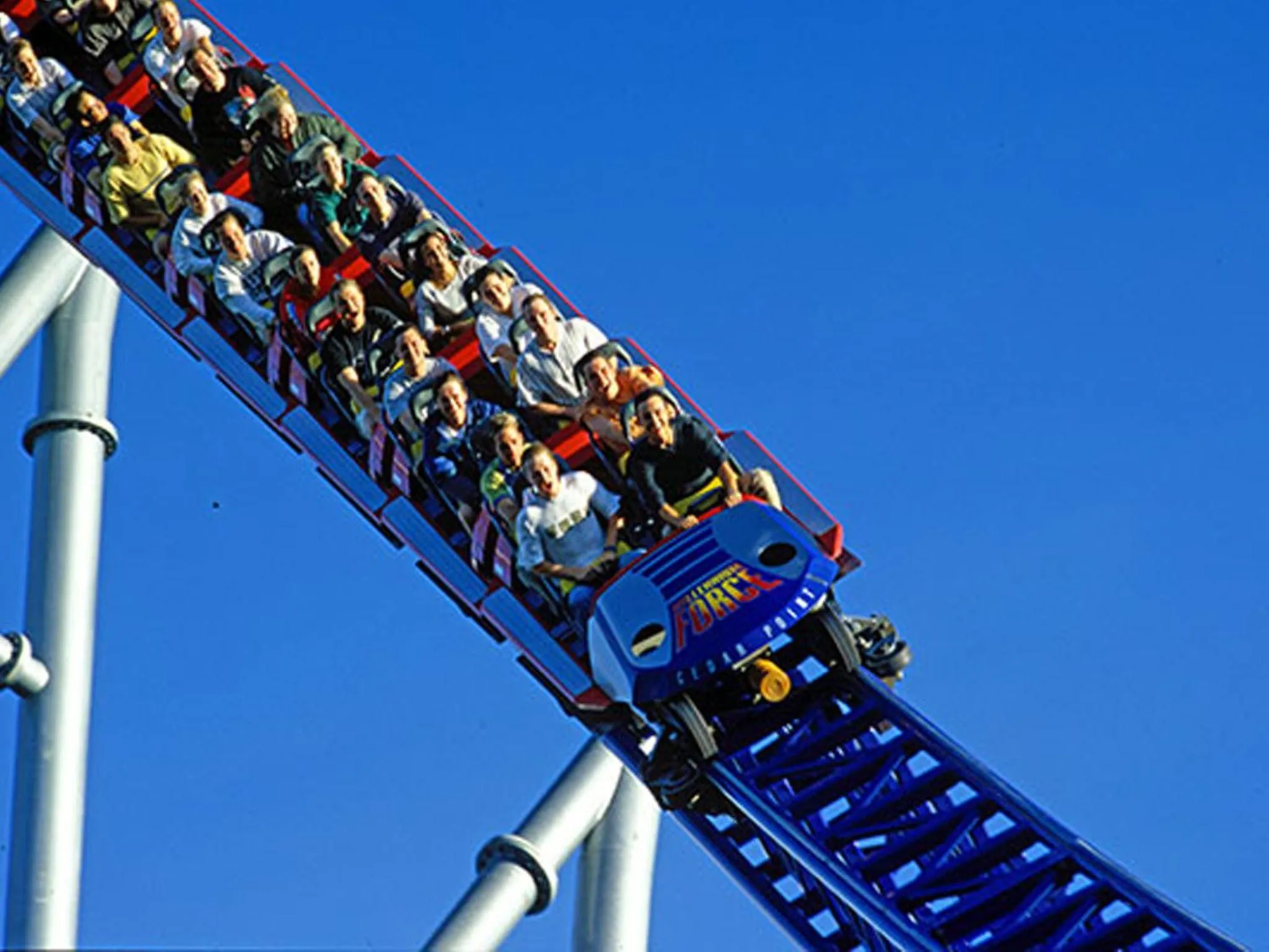 Entertainment in South Beach Resort Hotel