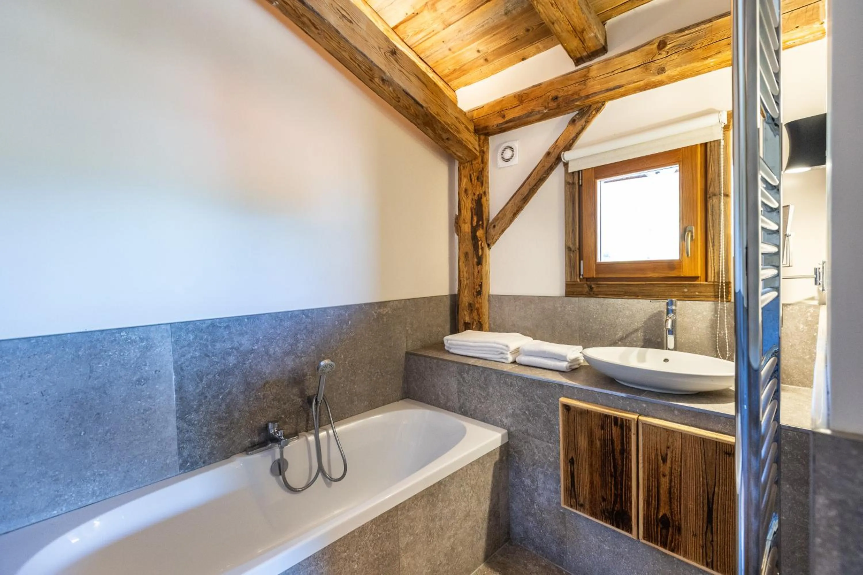 Bathroom in Wanderful Life MontBlanc refuge haut de gamme