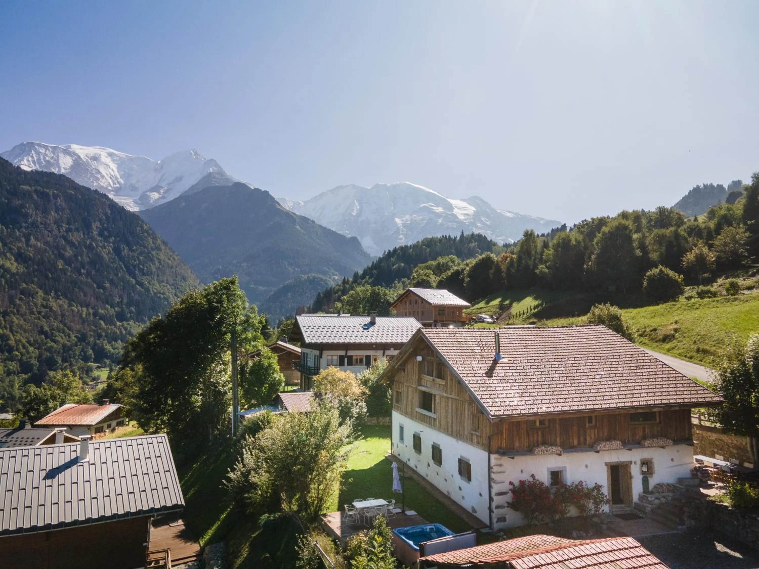 Property building in Wanderful Life MontBlanc refuge haut de gamme