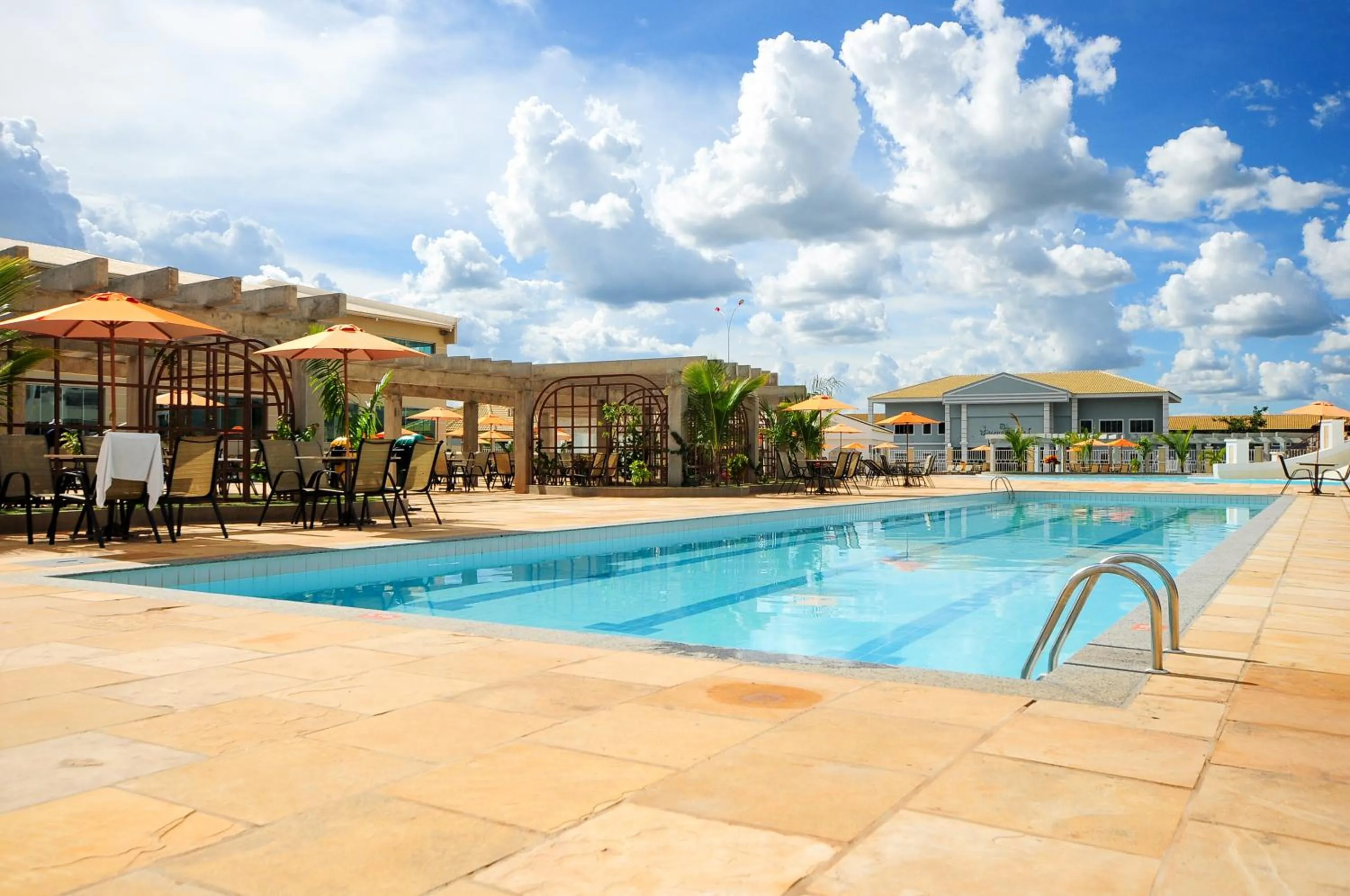 Property building in Lacqua diRoma I - MF