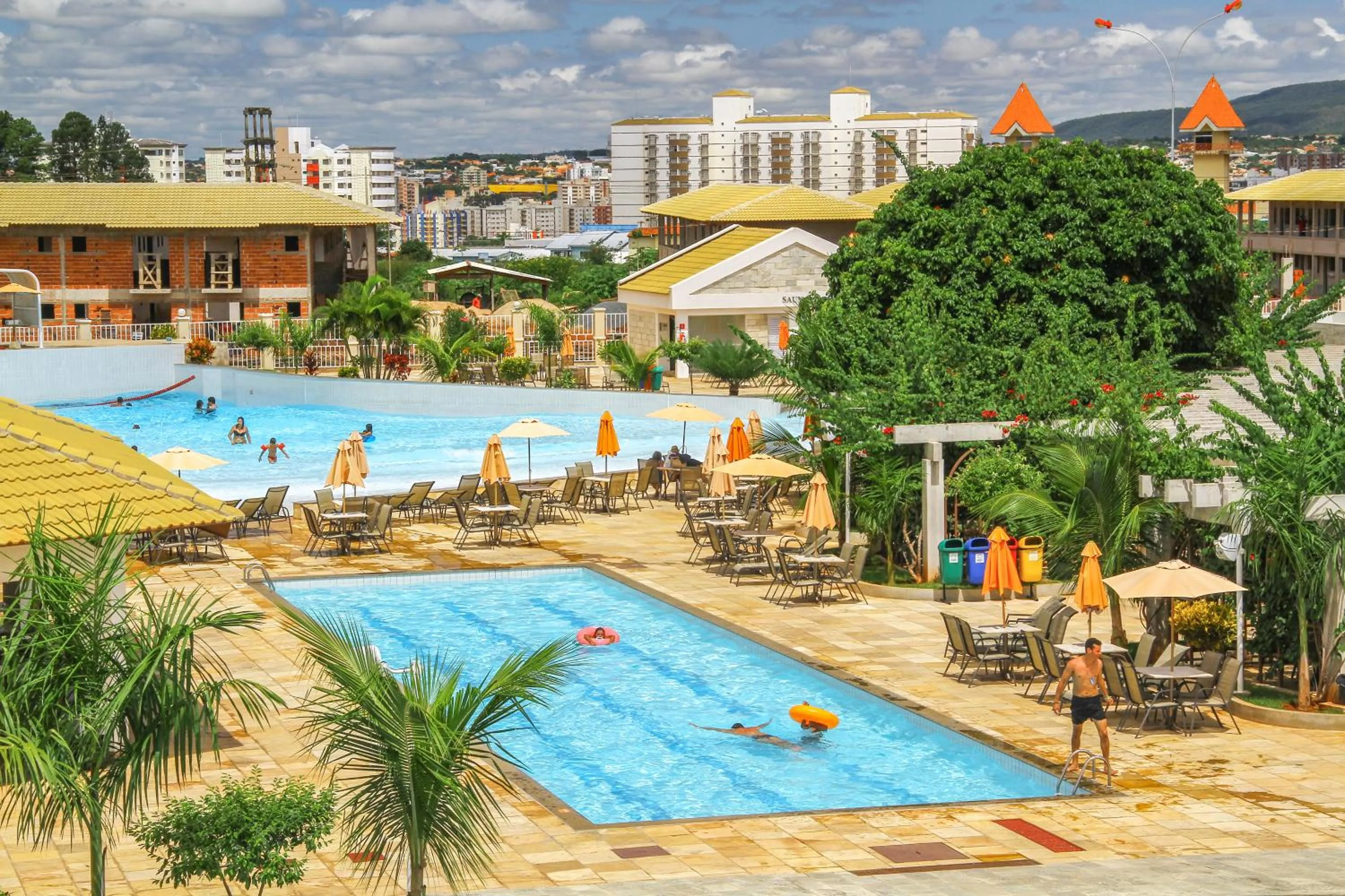 Property building in Lacqua diRoma I - MF