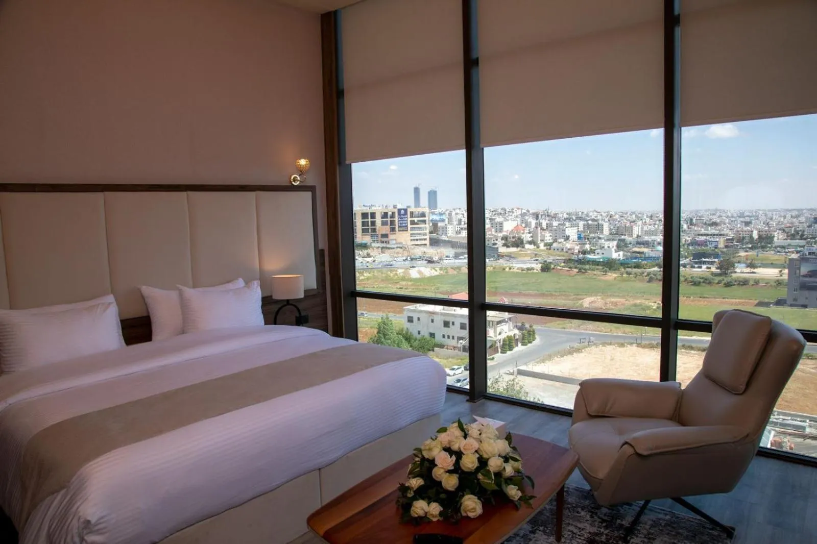 City view, Bed in Jeddah Homes Boutique Hotel