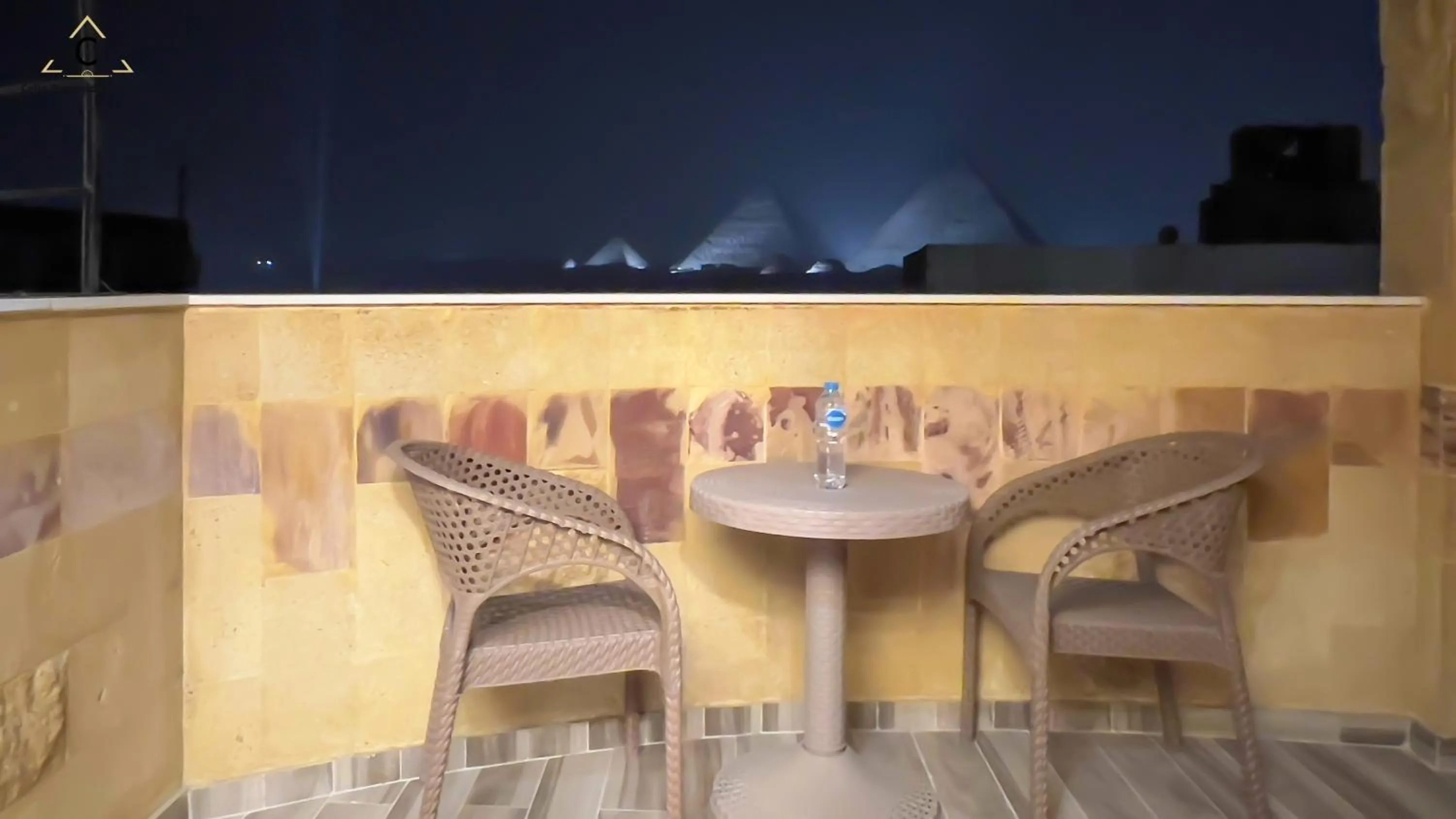 Balcony/Terrace in Celia Pyramids View inn