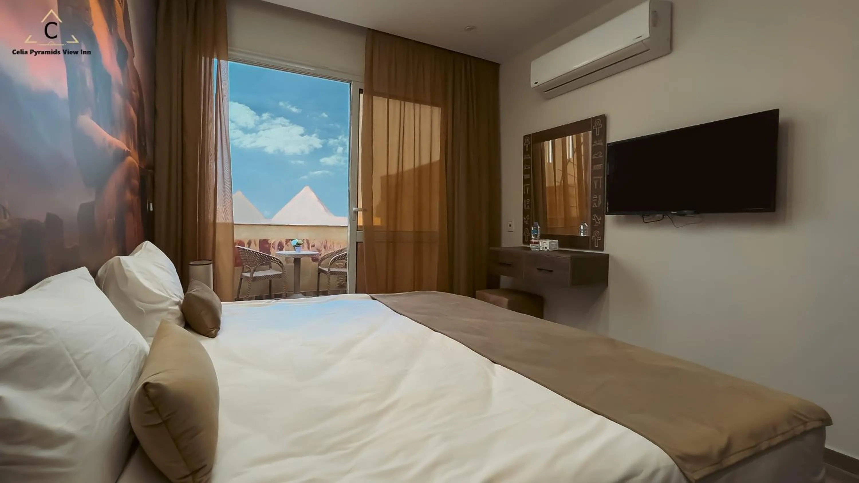 Nearby landmark, Bed in Celia Pyramids View inn