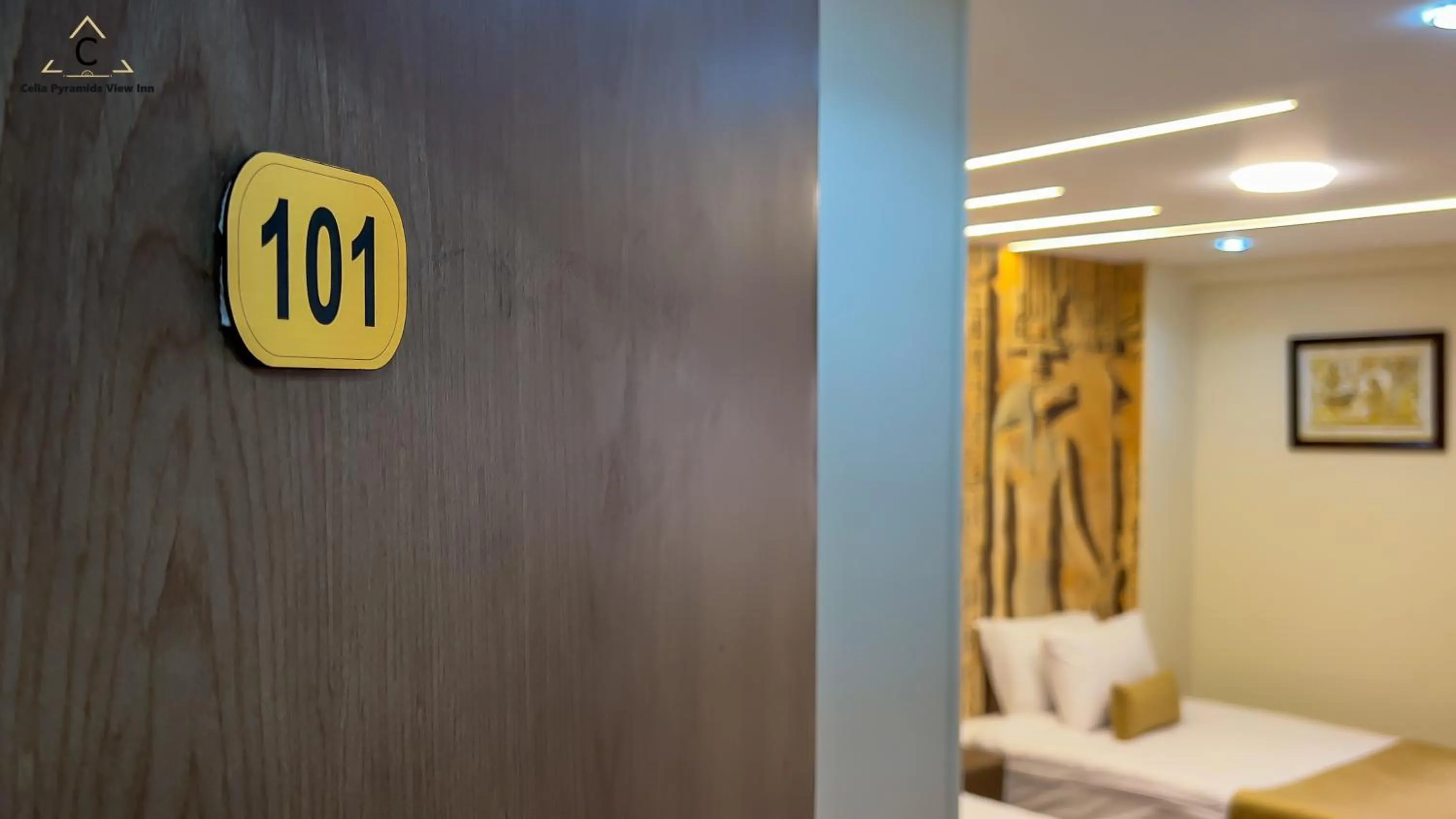 Photo of the whole room, Bed in Celia Pyramids View inn