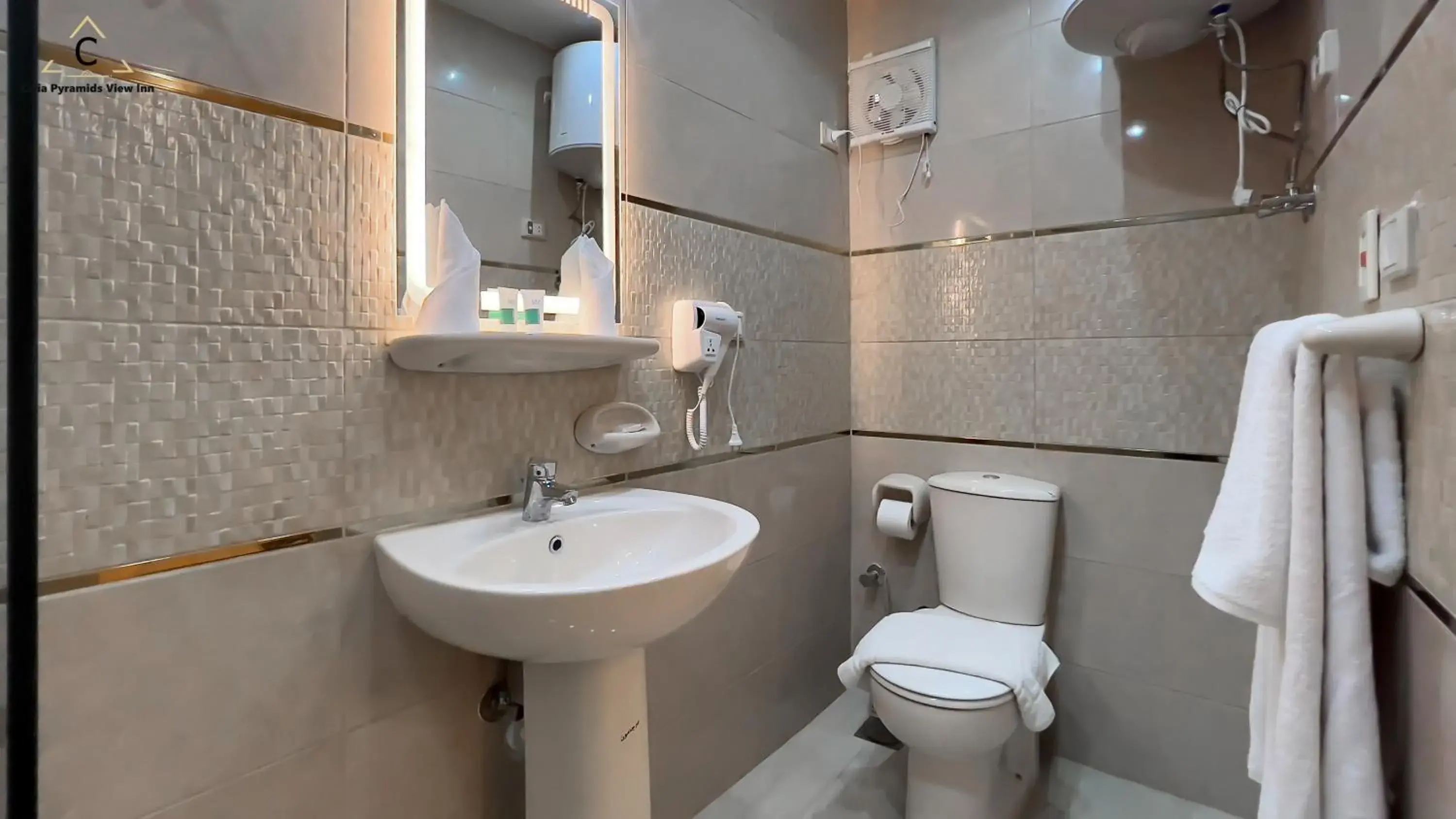 Standard Double or Twin Room - single occupancy in Celia Pyramids View inn Standard Double or Twin Room - single occupancy in Celia Pyramids View inn