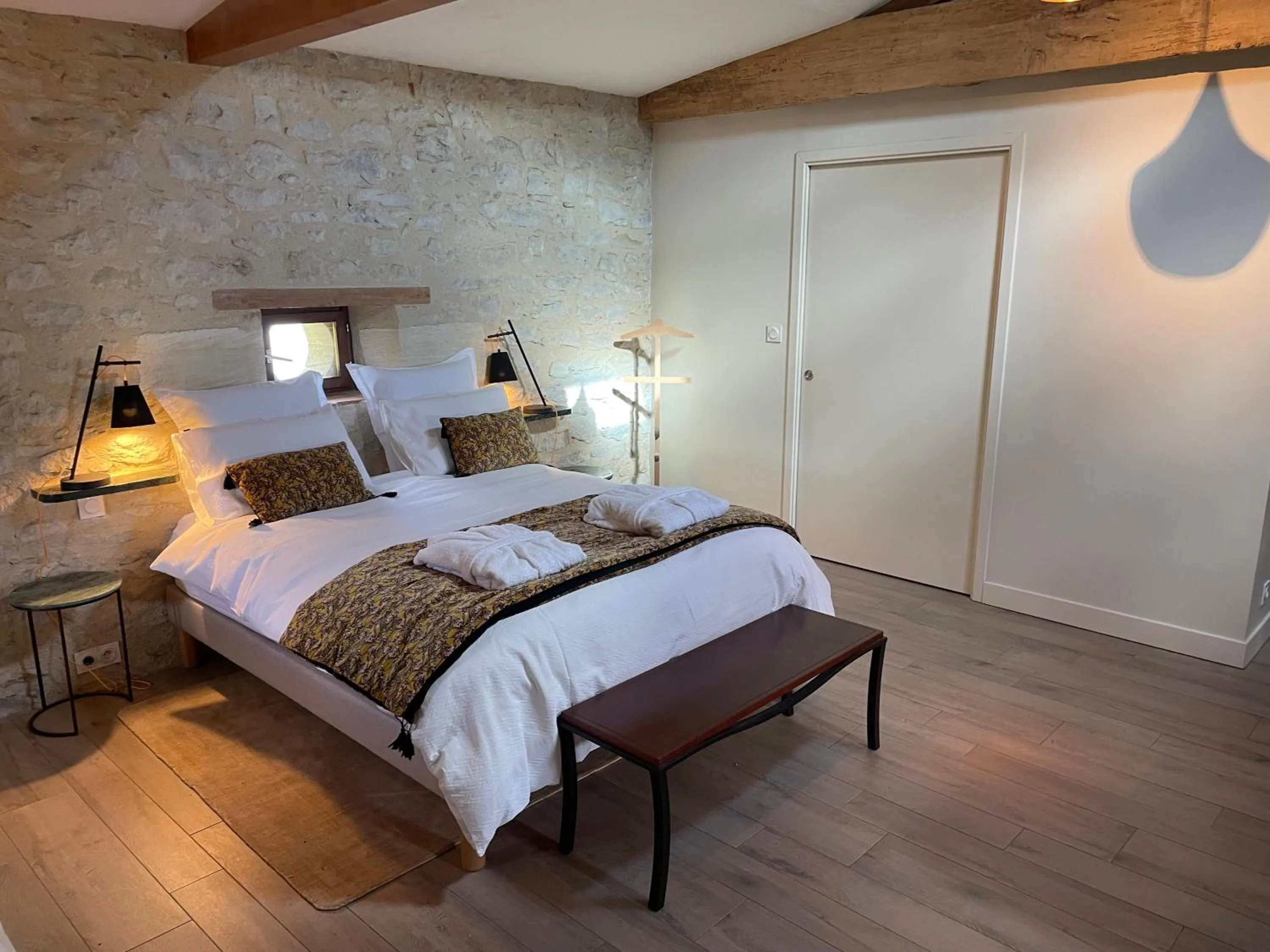 Bed in Le Loft Ancien Haras de la Tour