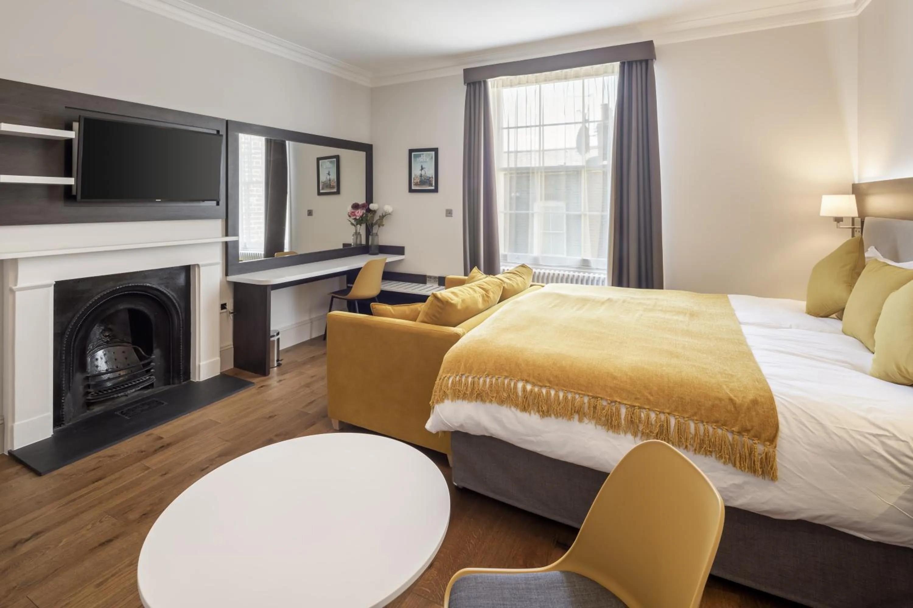 Bed in Notting Hill House