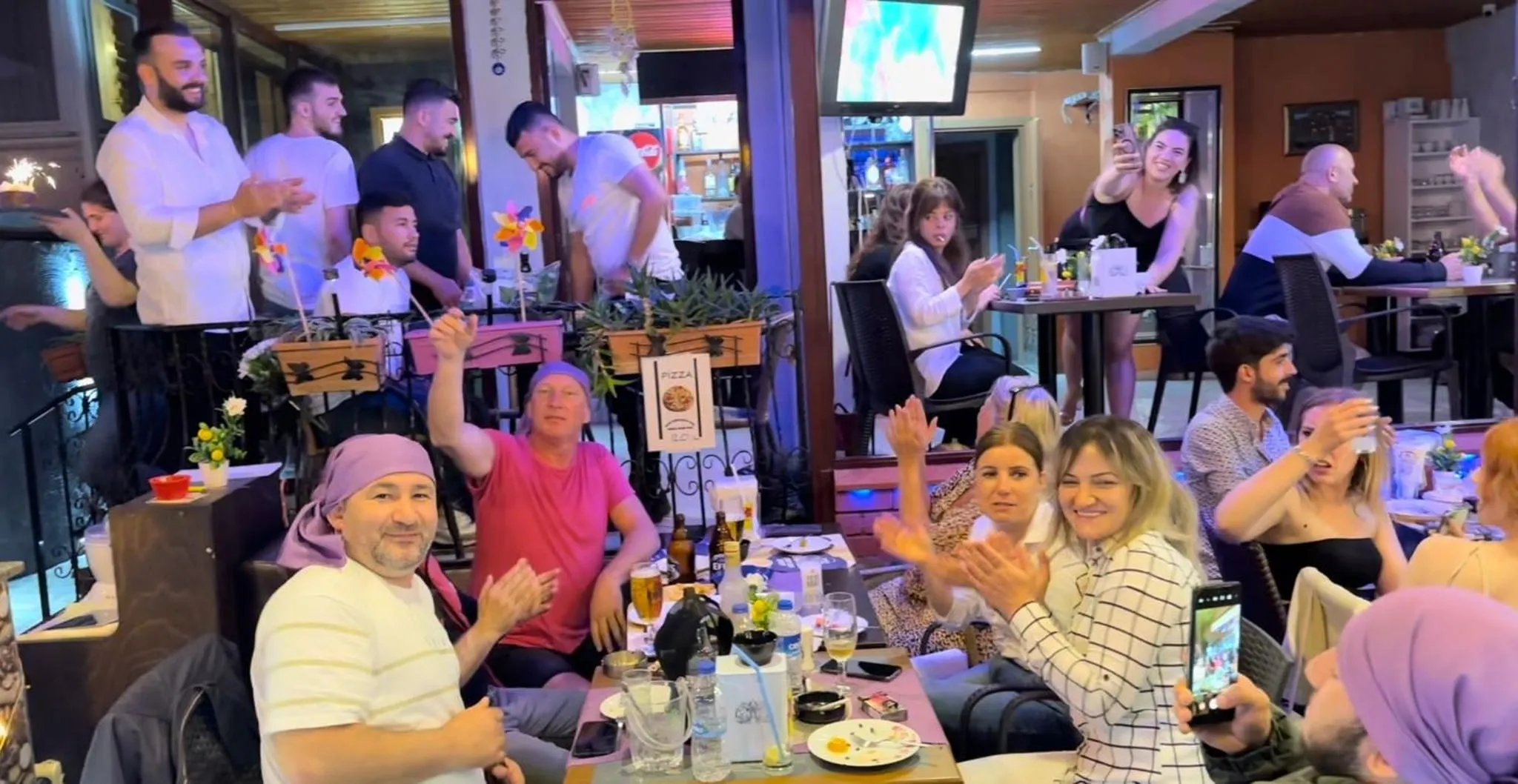 Restaurant/places to eat in Agora Boutique Apart Hotel