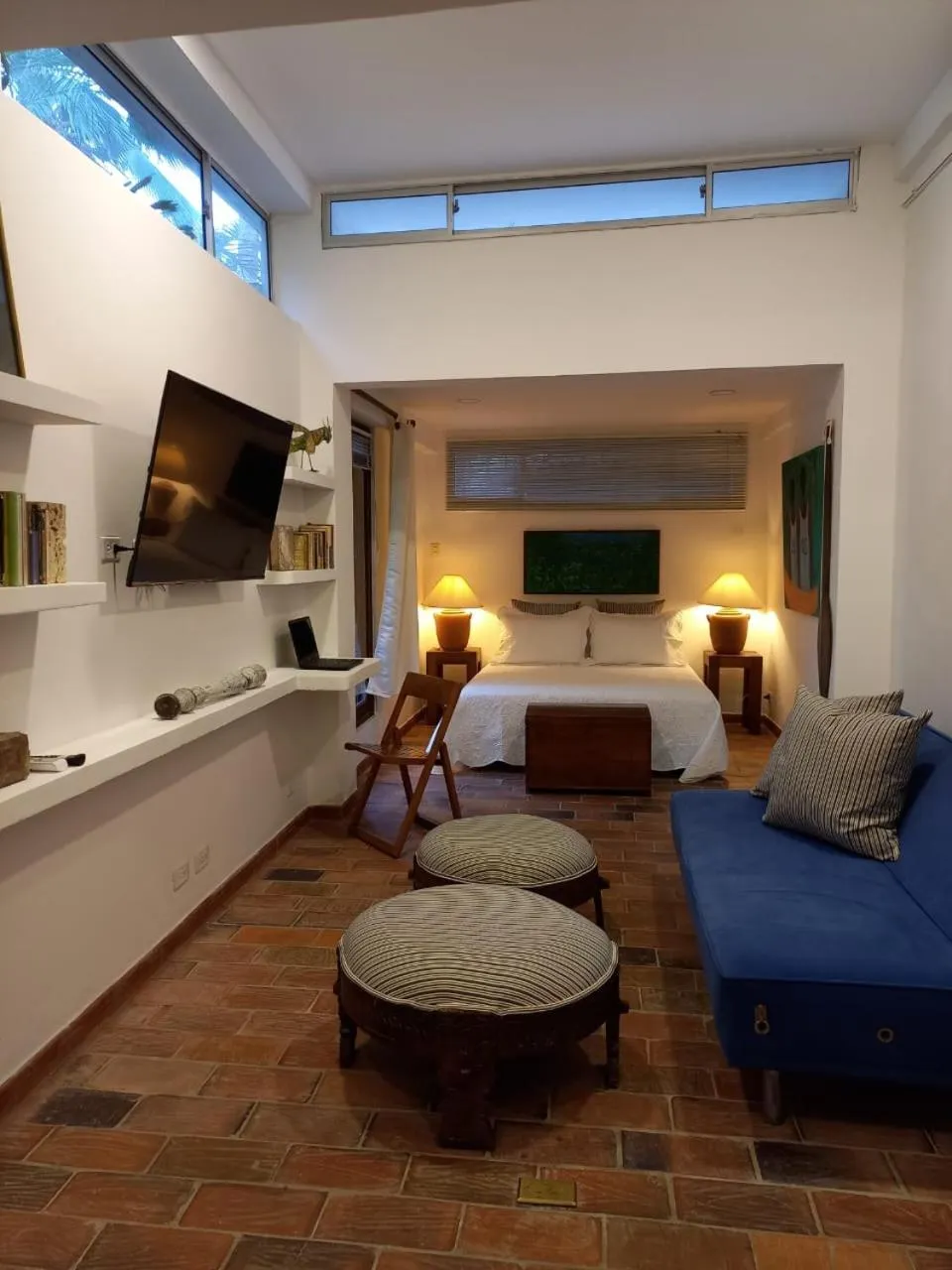 Living room in Casa Real Del Cabrero by Soho