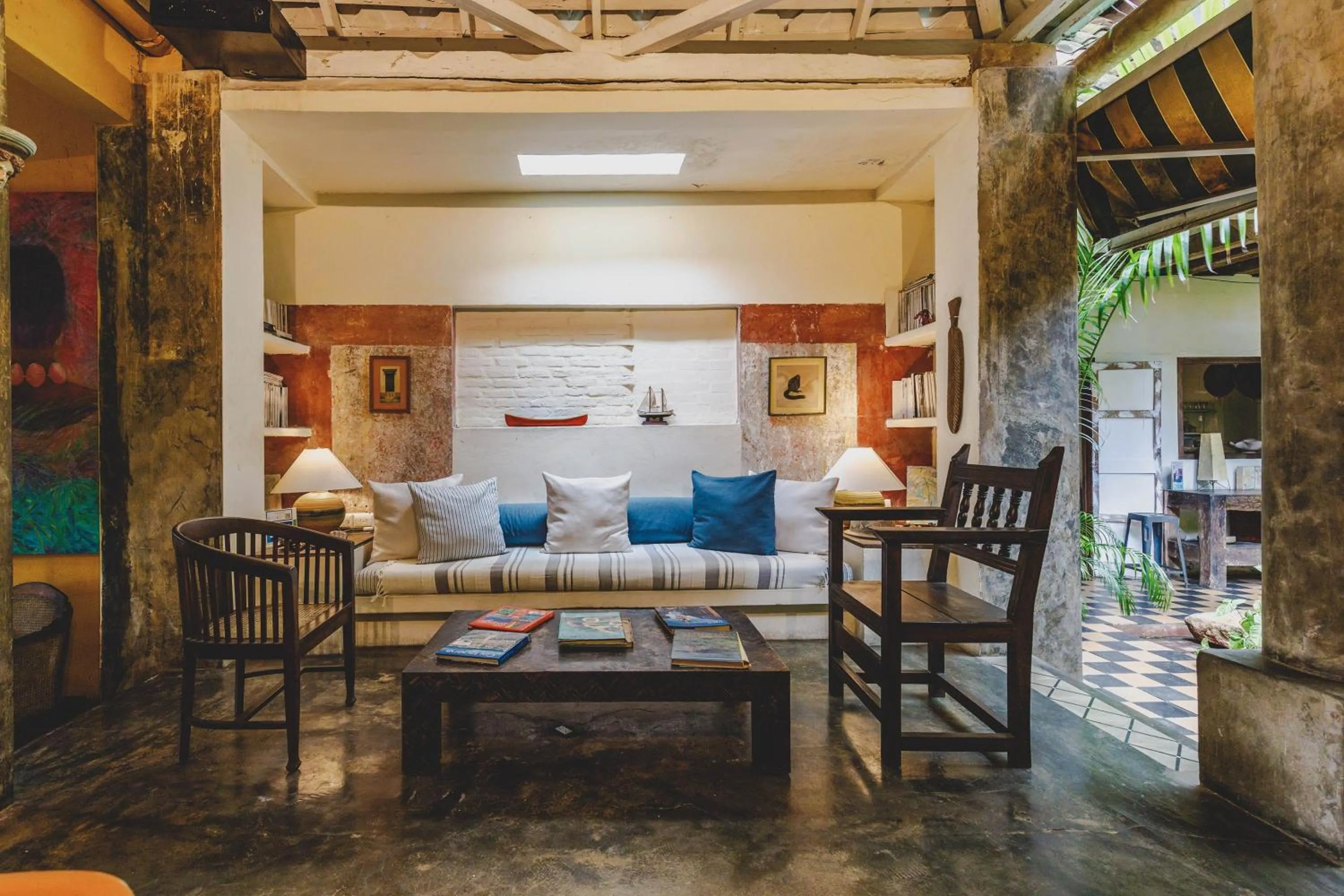 Living room in Casa Real Del Cabrero by Soho