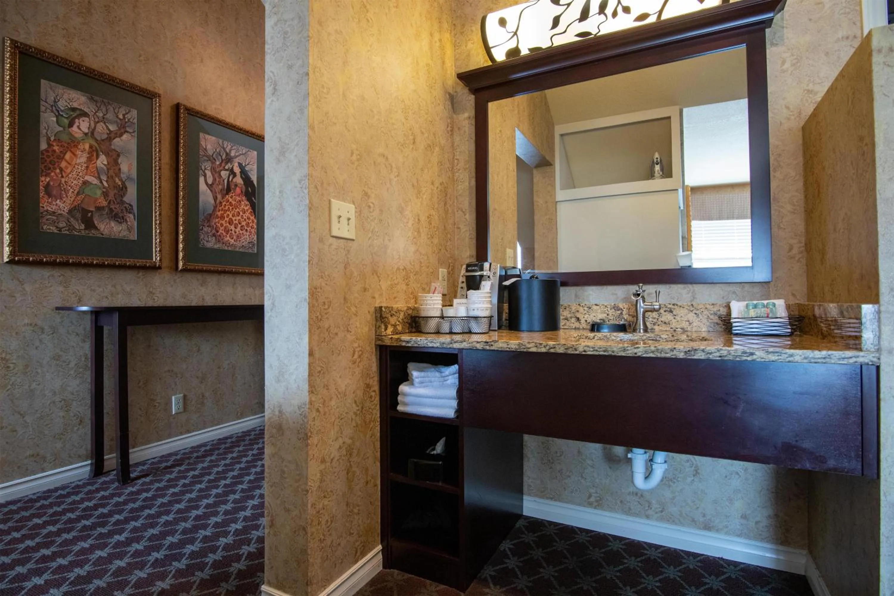 Bedroom in The Bard's Inn - BW Signature Collection by Best Western