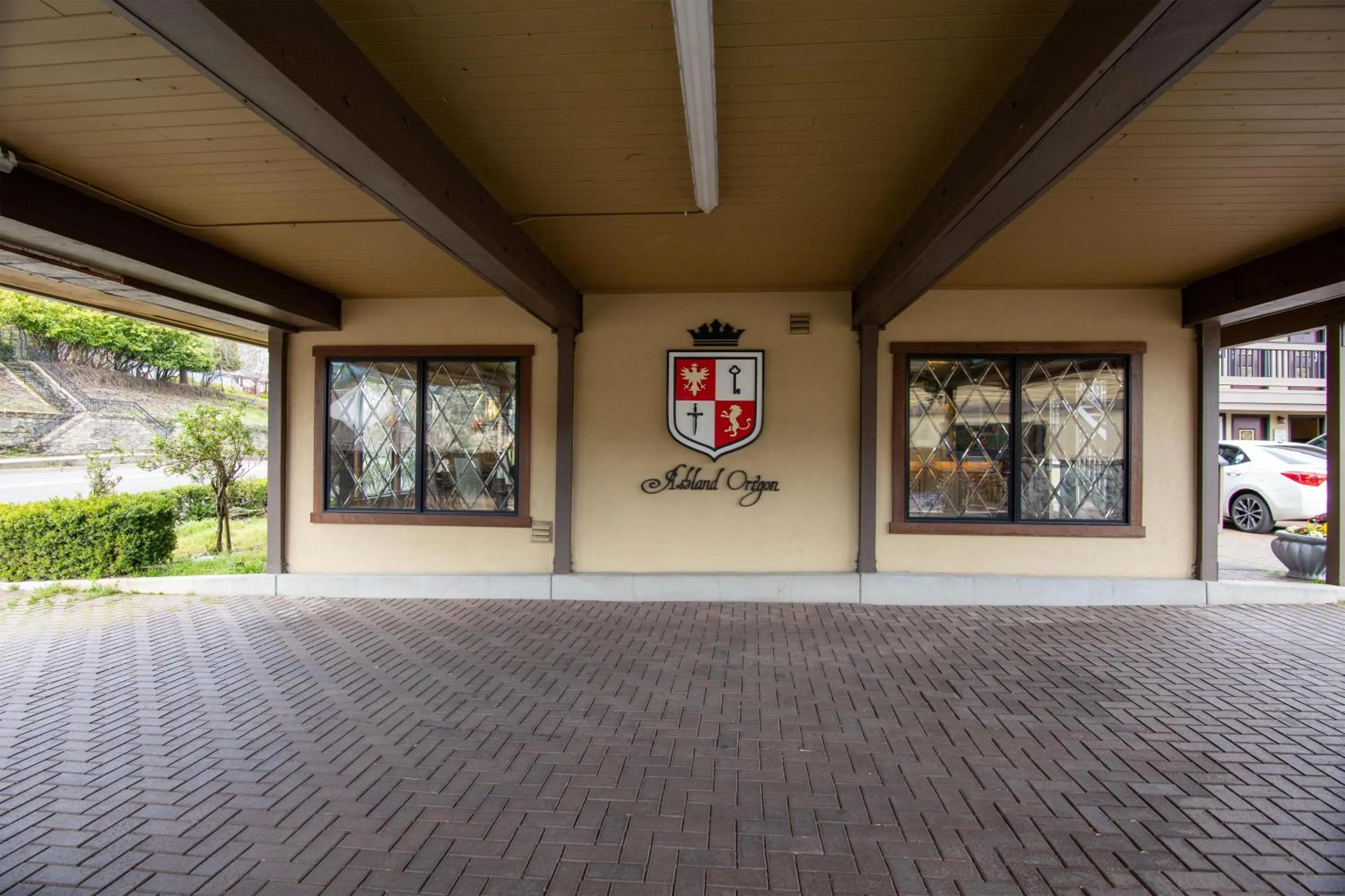 Lounge or bar in The Bard's Inn - BW Signature Collection by Best Western