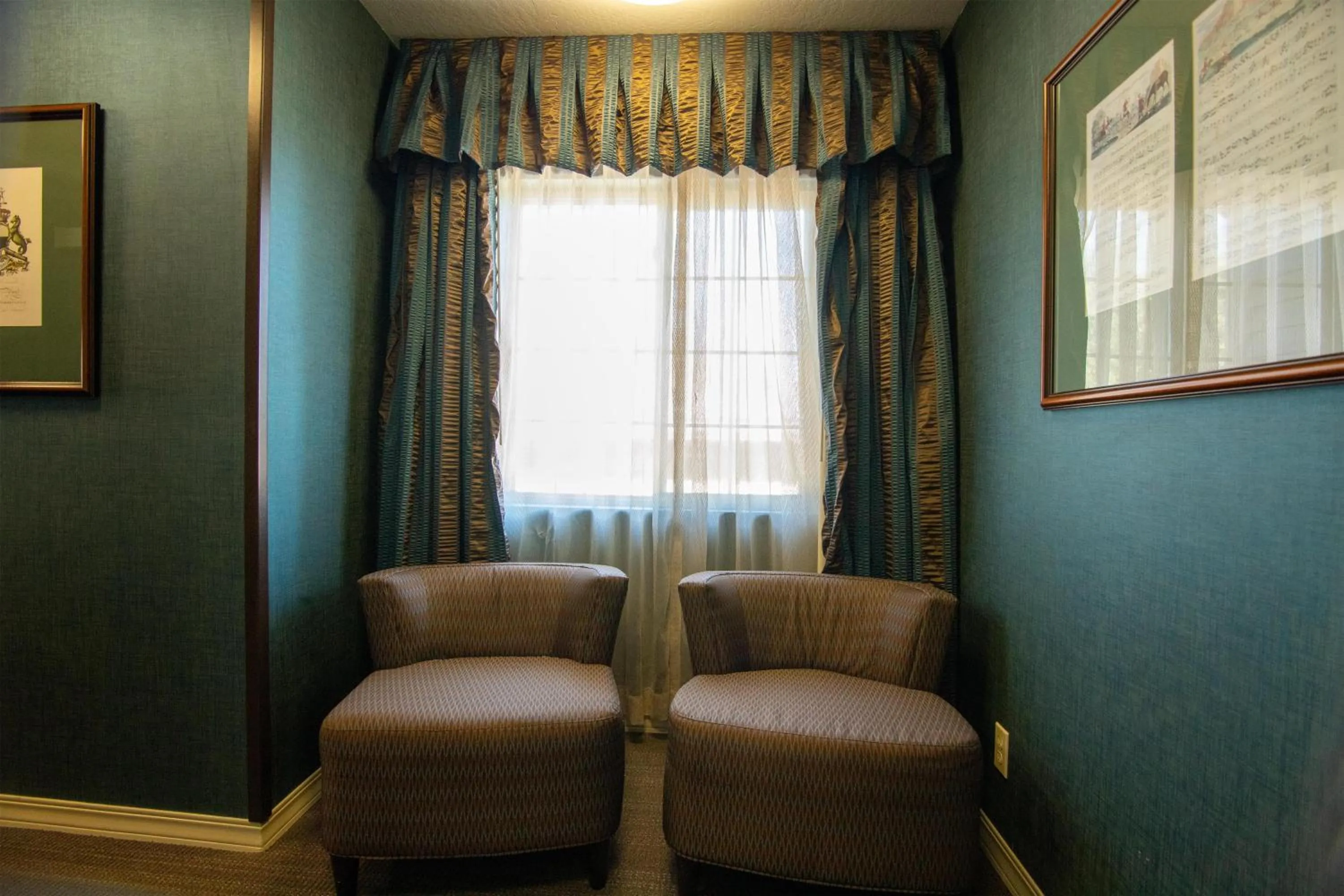 Bedroom in The Bard's Inn - BW Signature Collection by Best Western