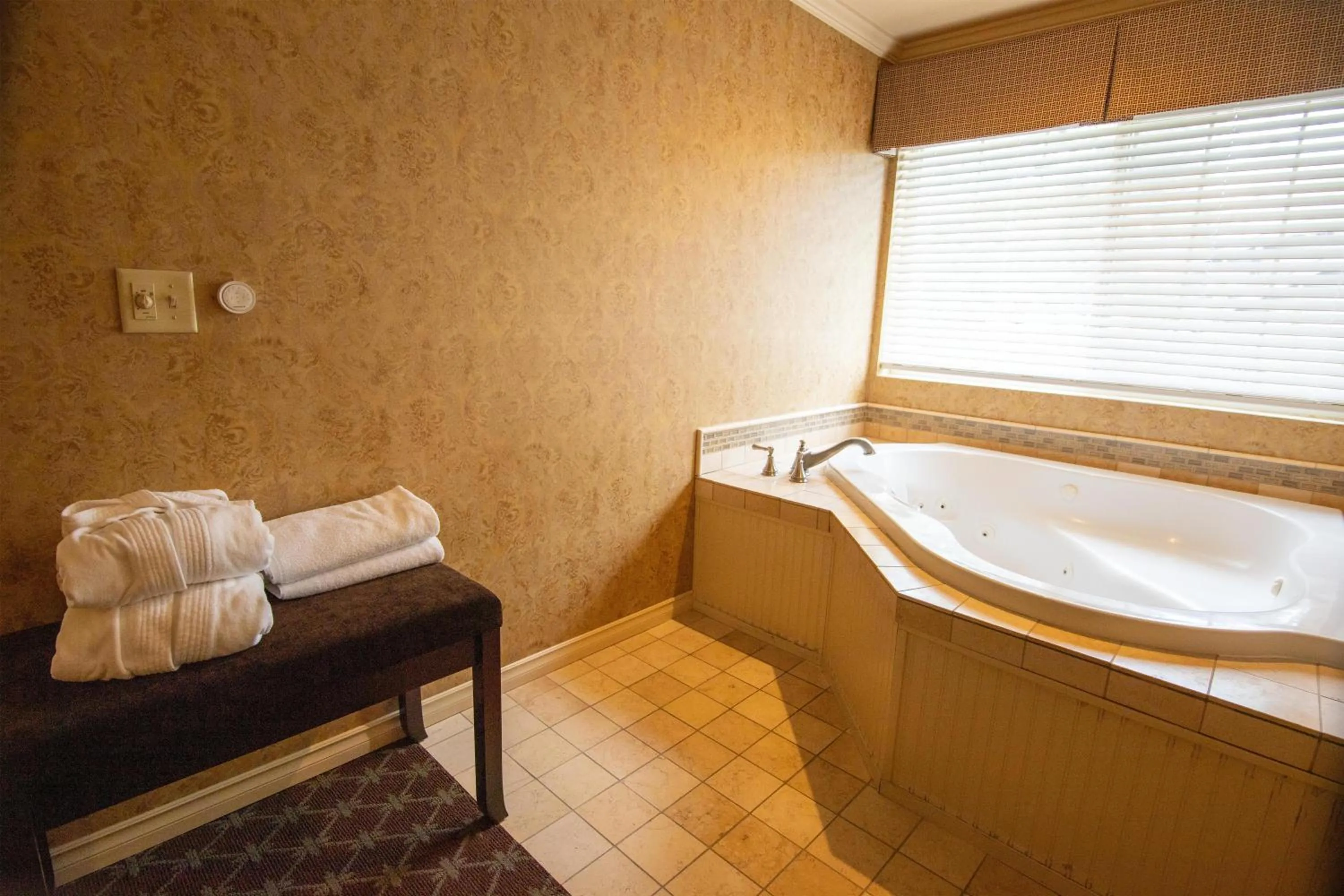 Bedroom in The Bard's Inn - BW Signature Collection by Best Western