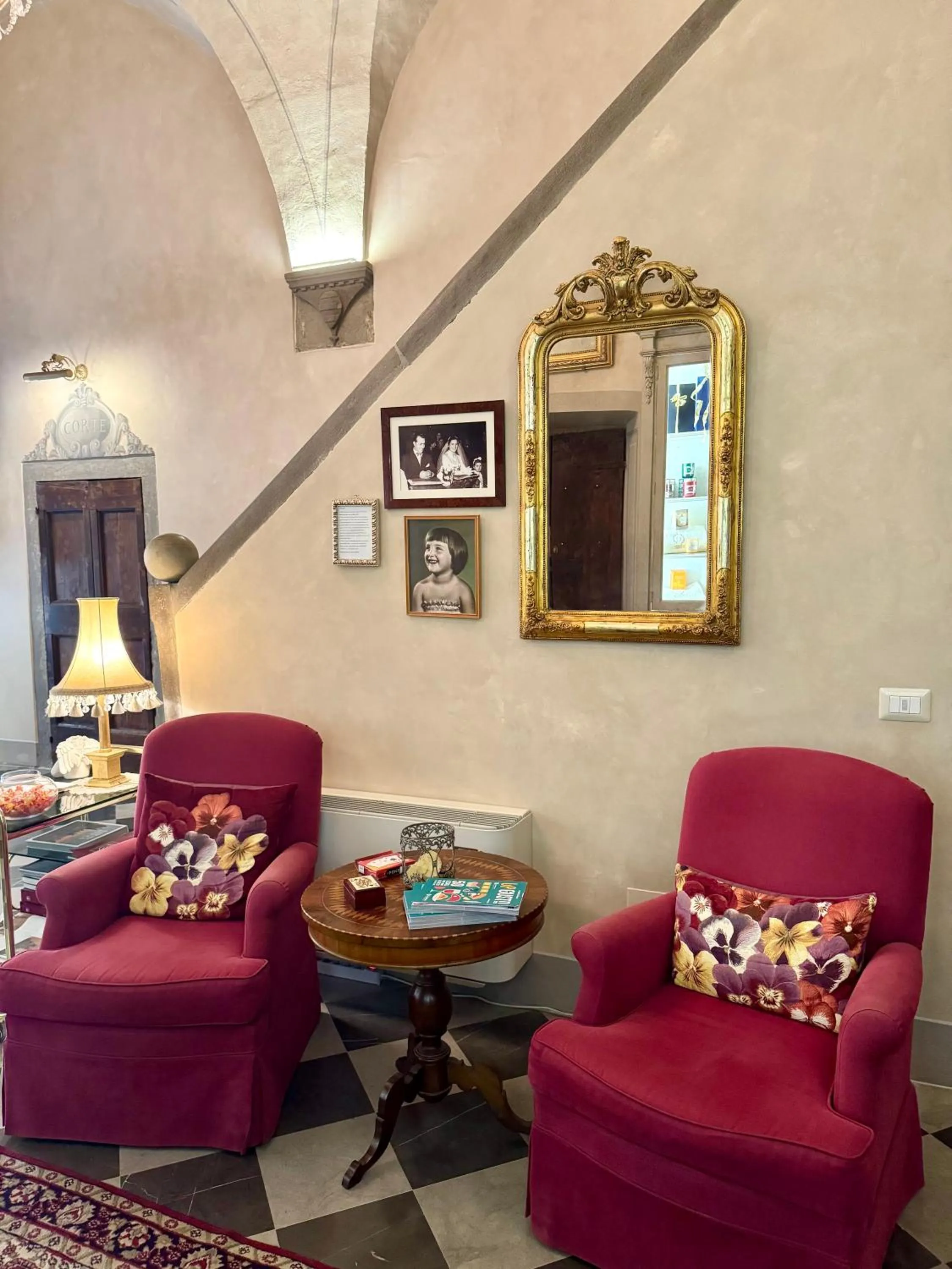Lobby or reception in La Corte Di Ambra