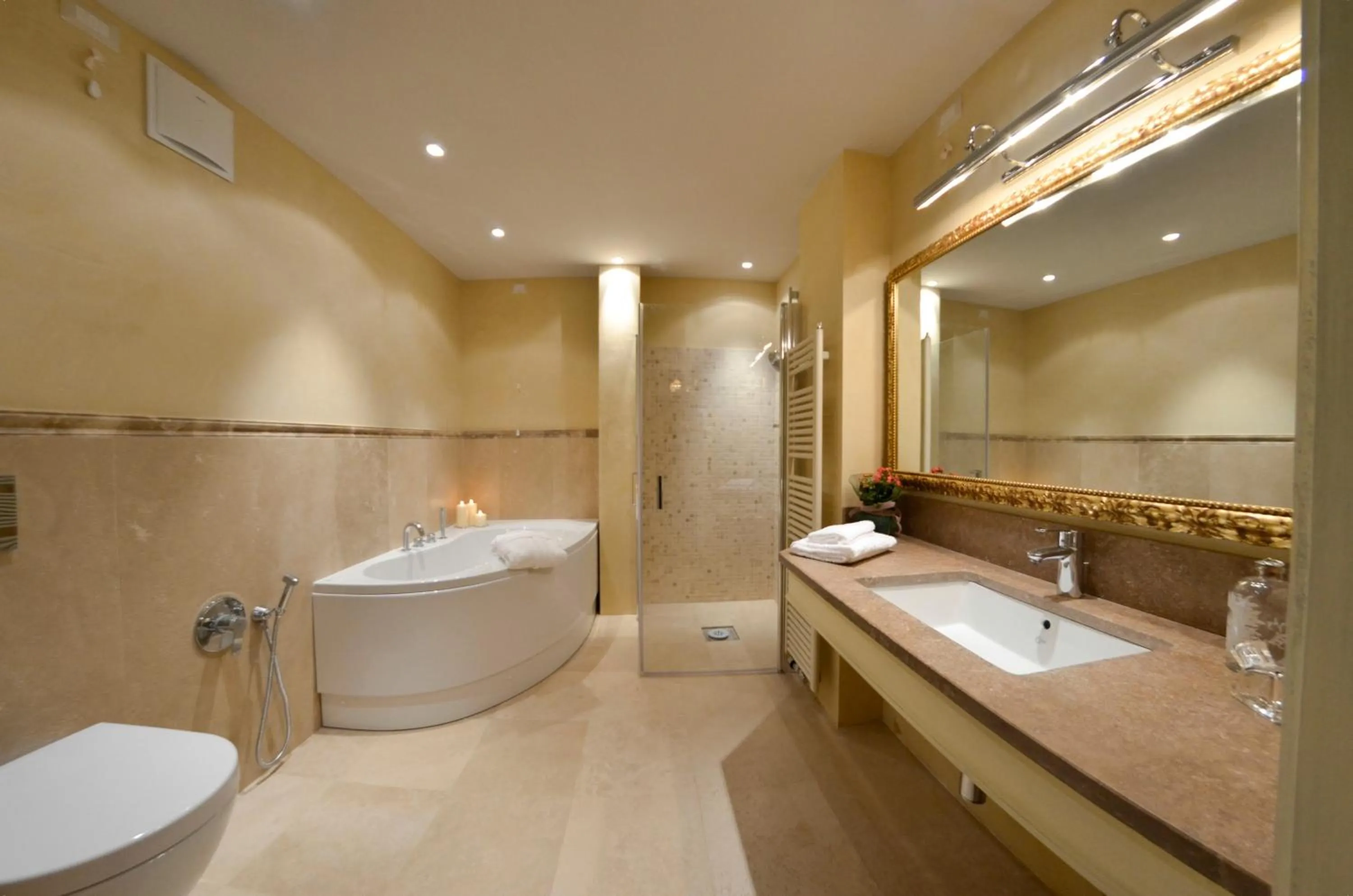 Bathroom in La Corte Di Ambra