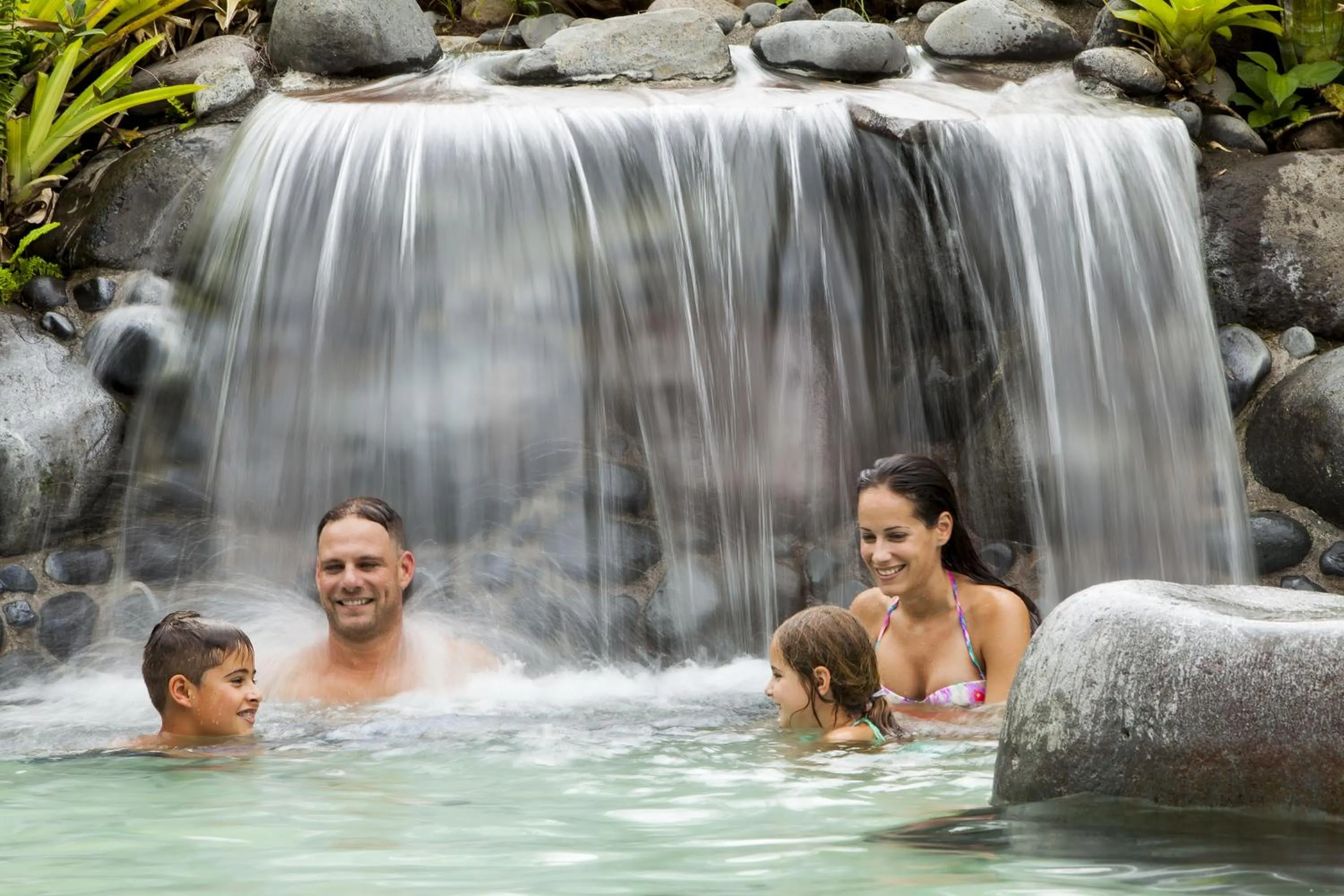 Swimming pool in Hotel Arenal Springs Resort & Spa