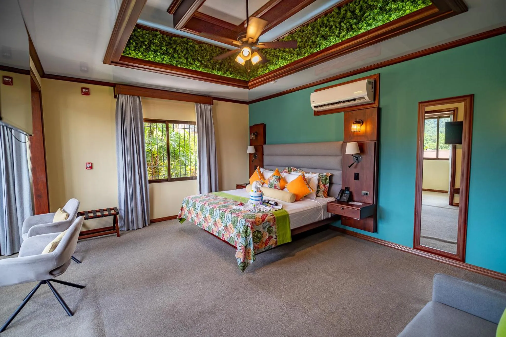 Bed in Hotel Arenal Springs Resort & Spa