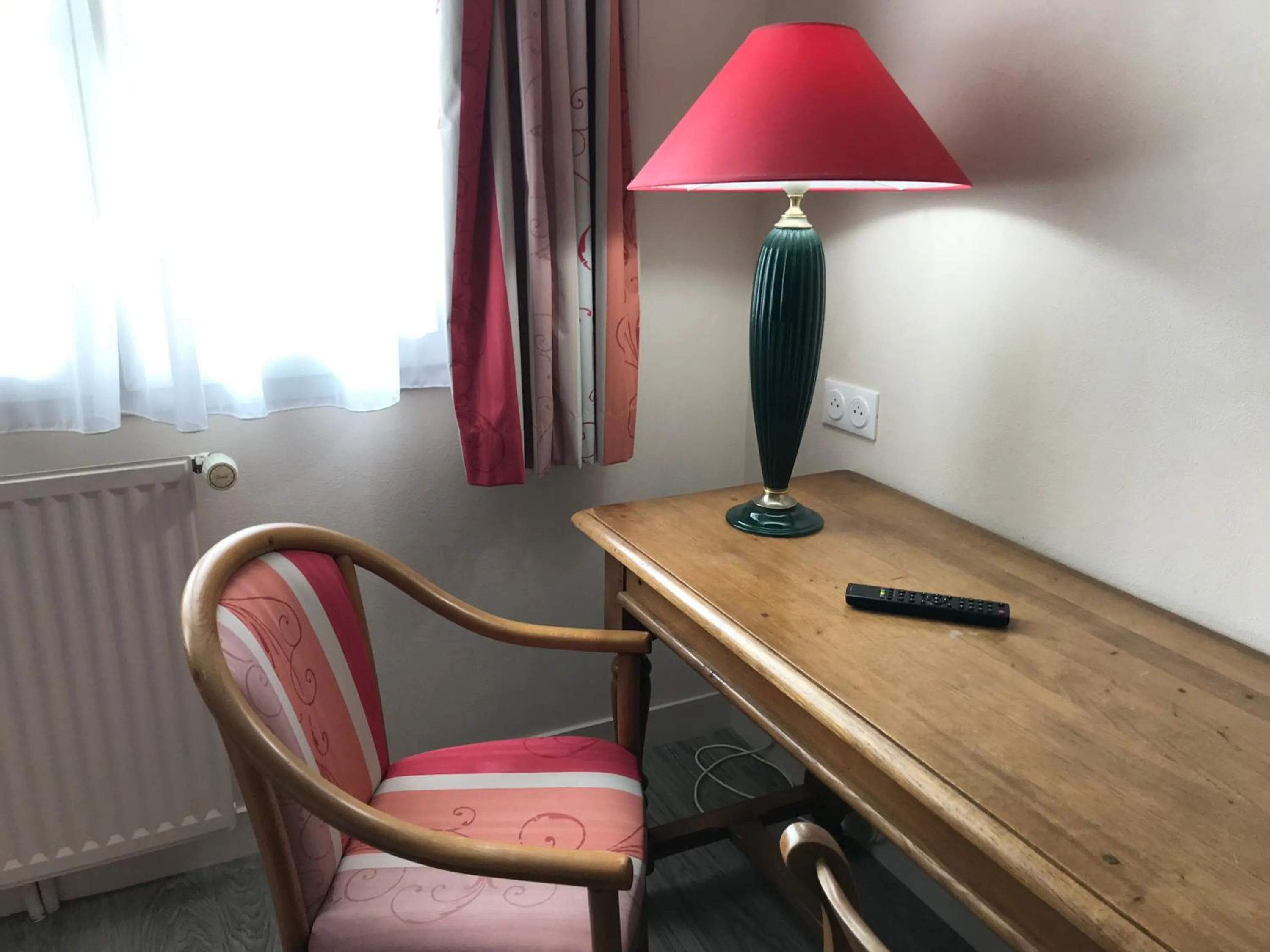 Logis Hôtel & Restaurant La Villa des Houx