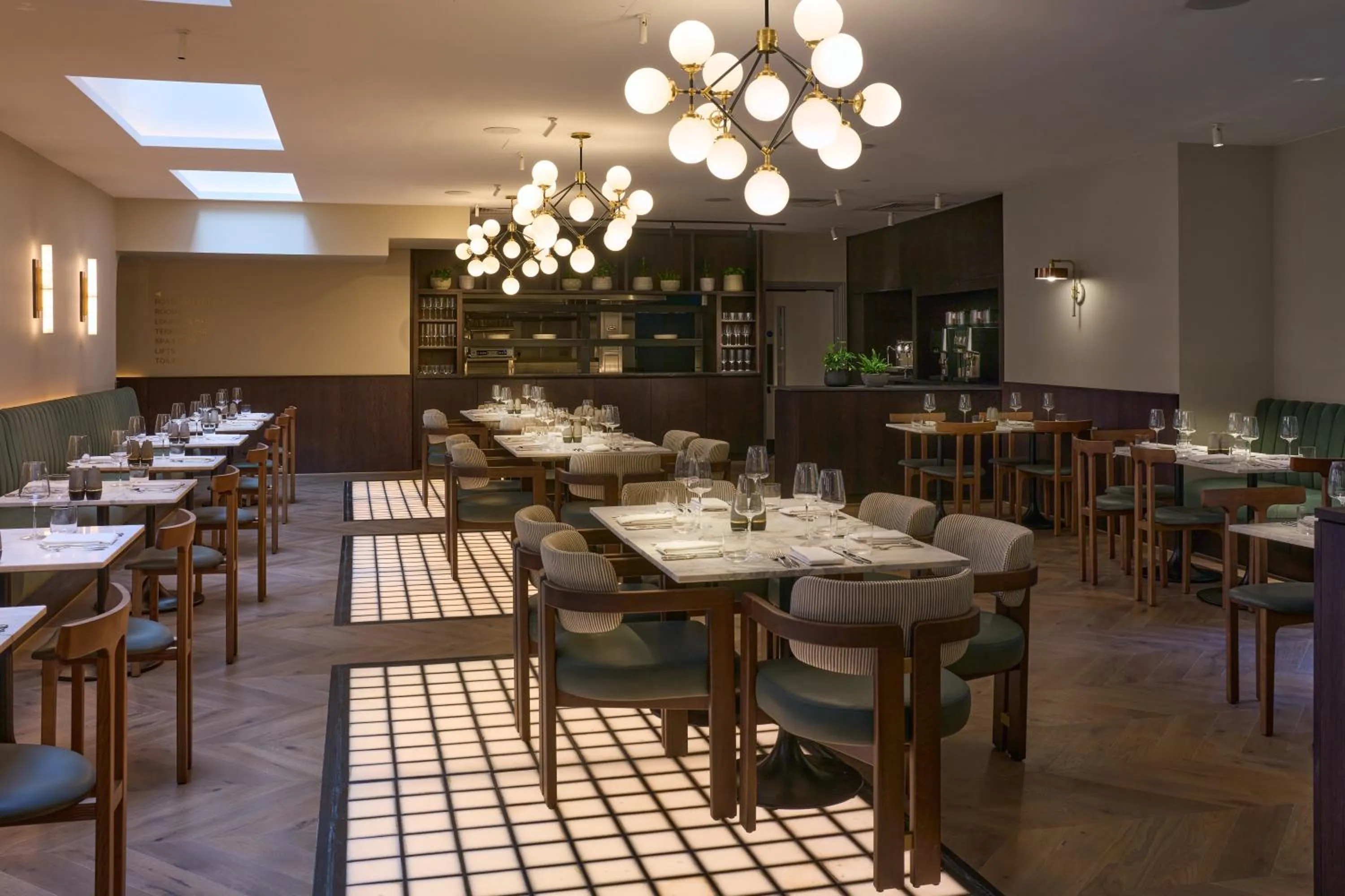 Restaurant/places to eat in The Store