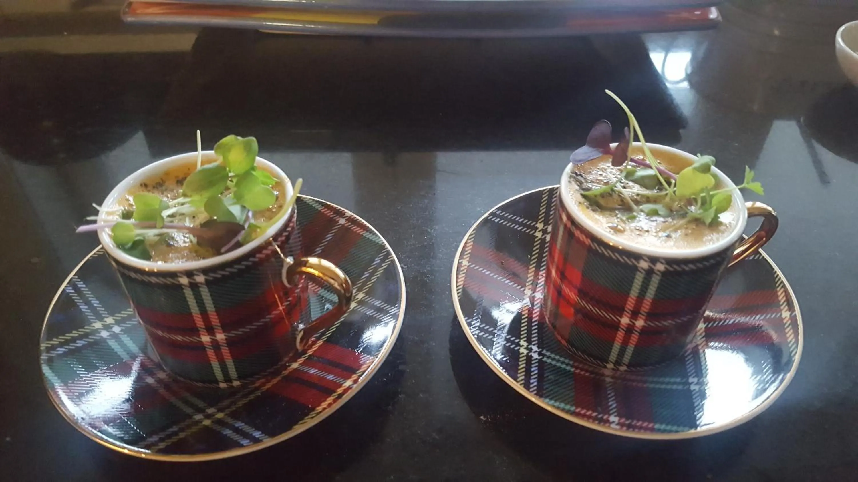 Food and drinks in The Manse