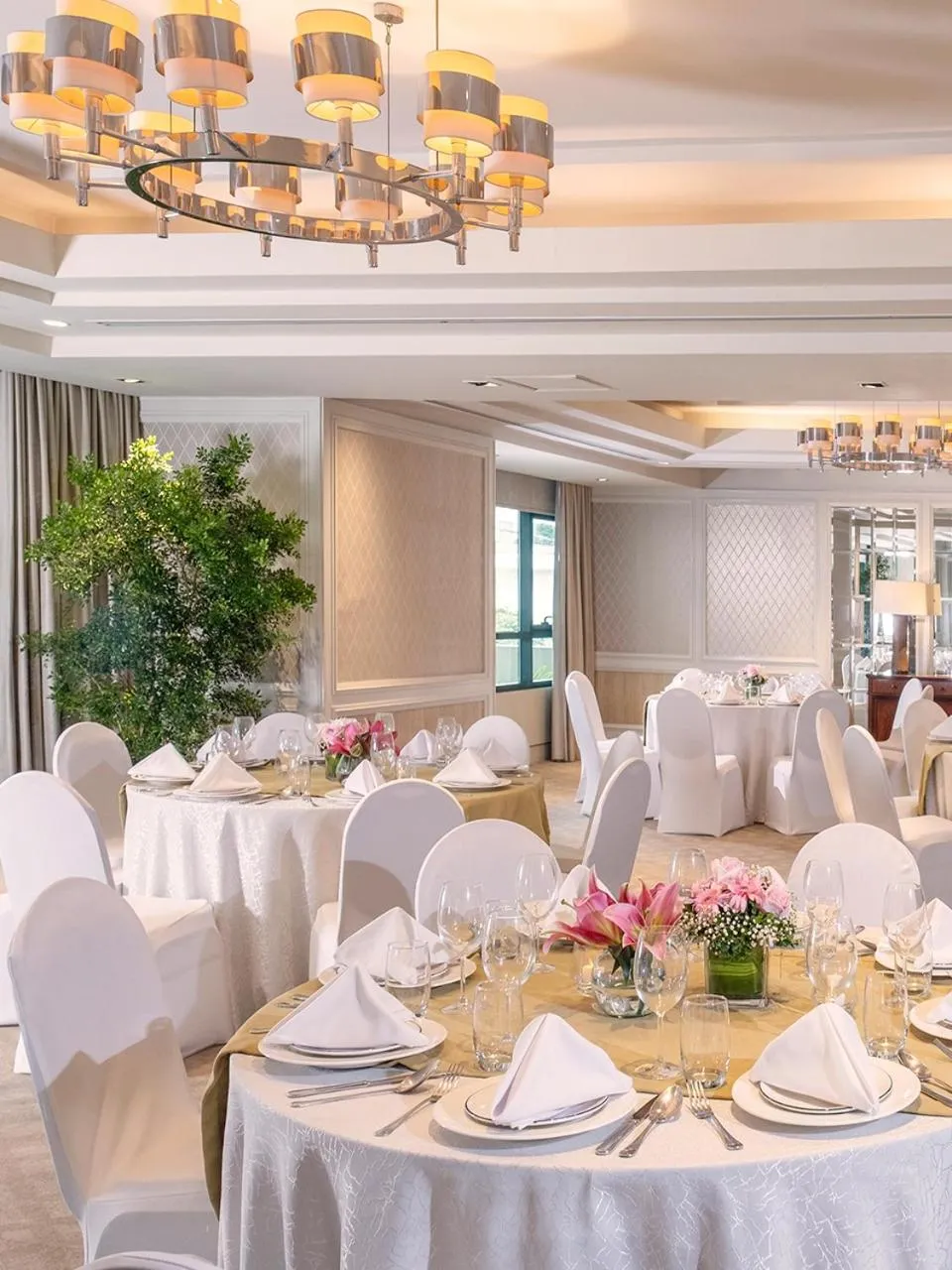 Entertainment in Aruga Apartments by Rockwell Makati