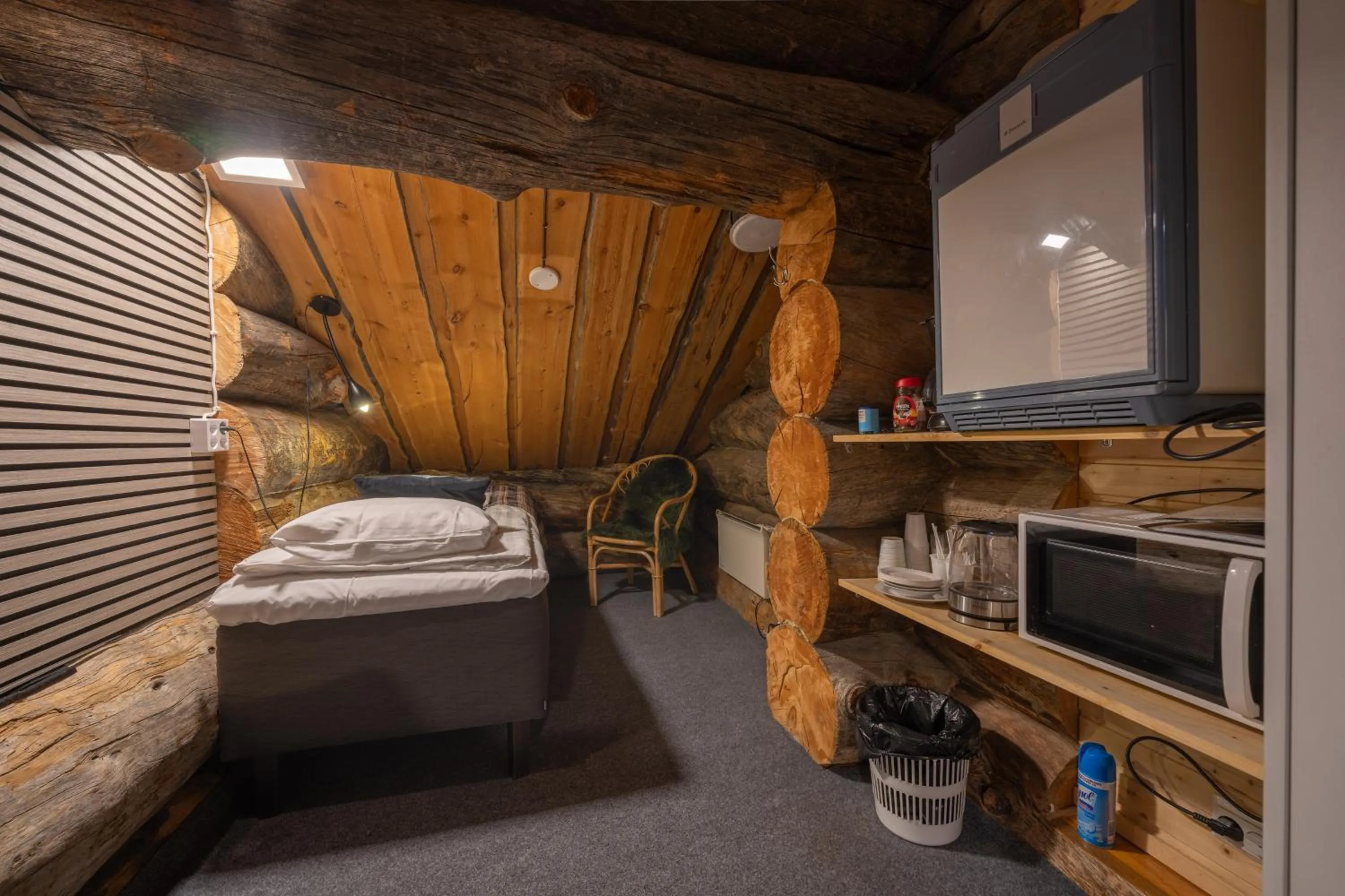 Bed in Kuukkeli Apartments Pikku-Hirvas ja Porotokka