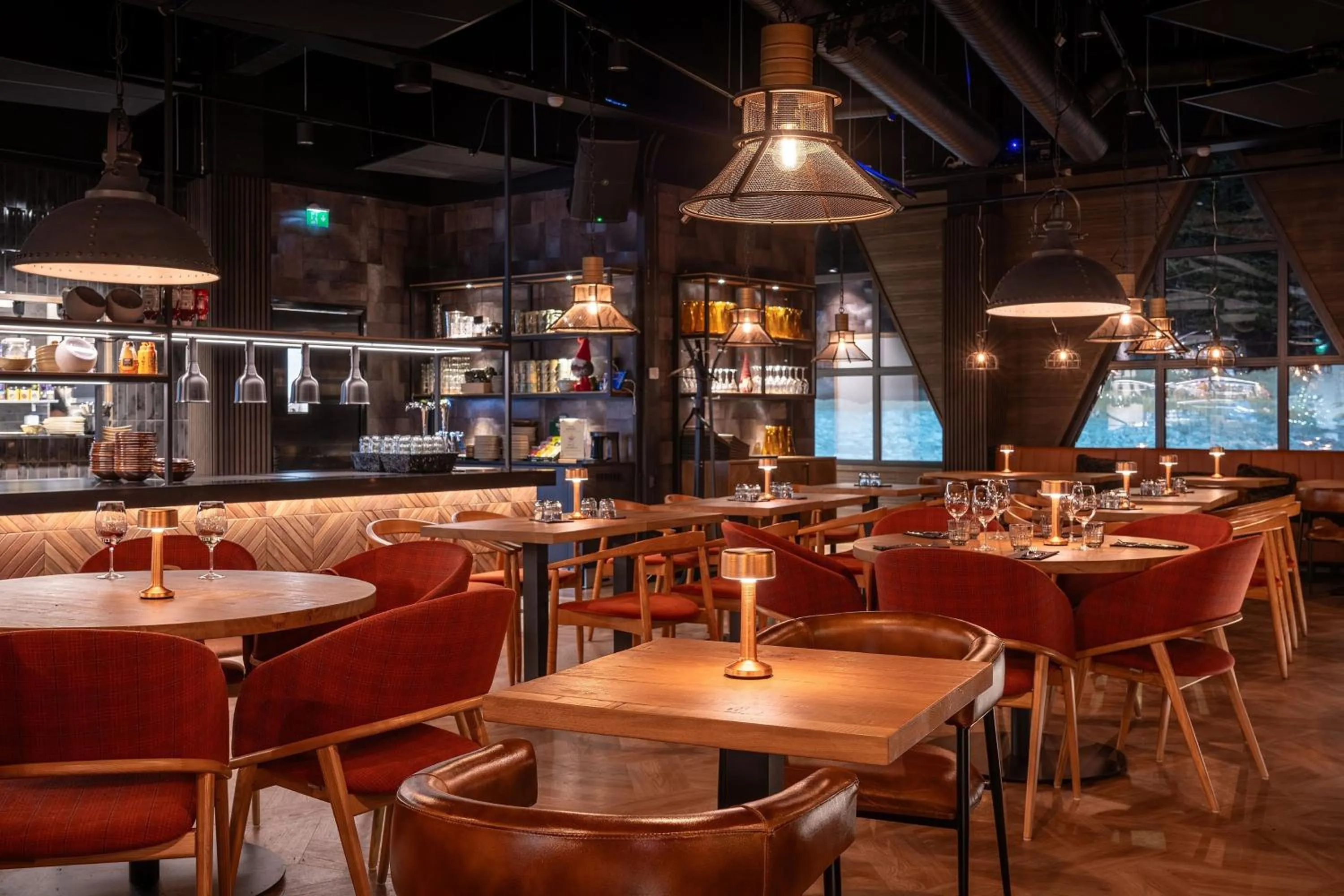 Restaurant/places to eat in Kuukkeli Apartments Pikku-Hirvas ja Porotokka