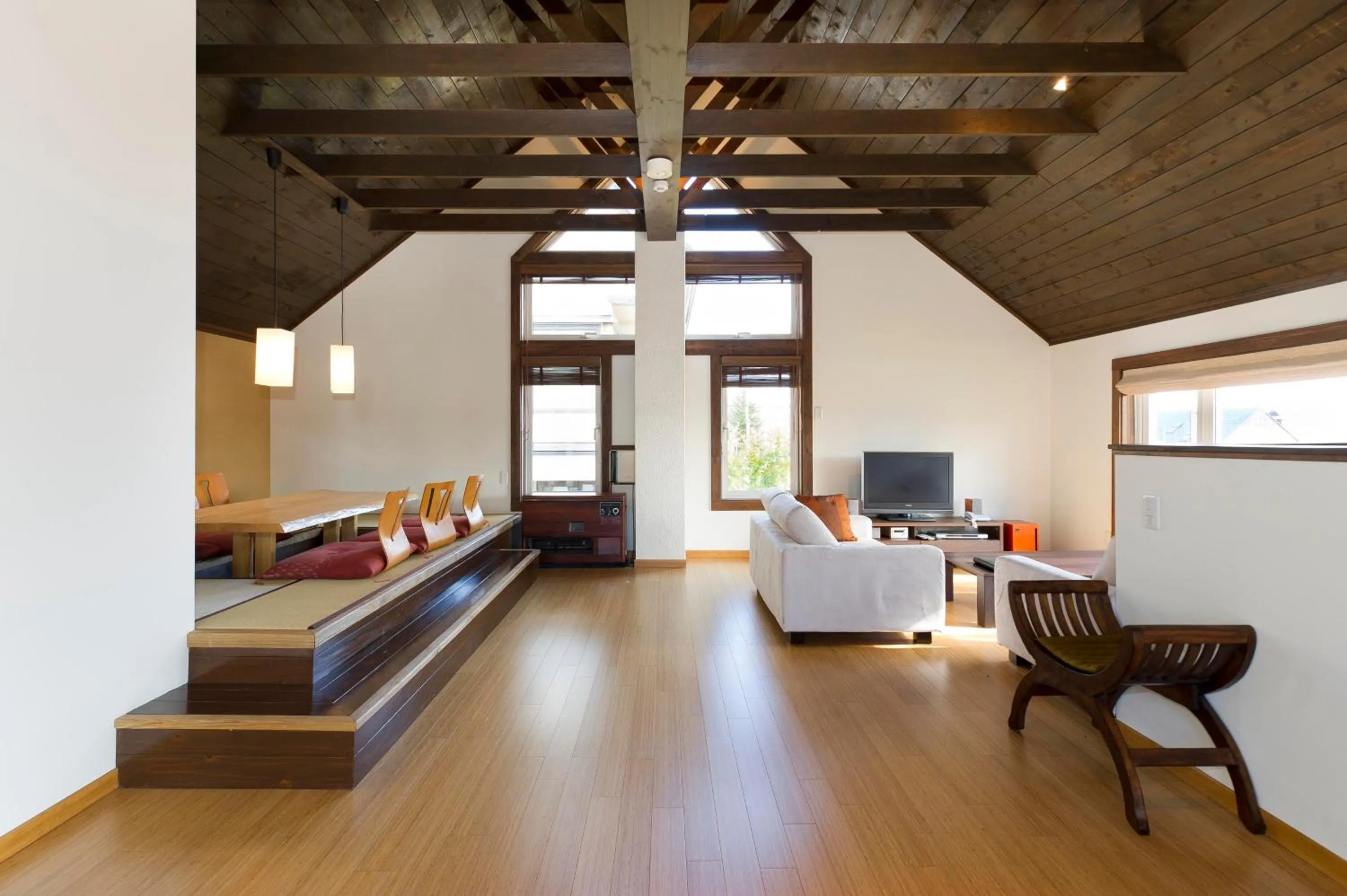 Living room, Bed in Ginsetsu