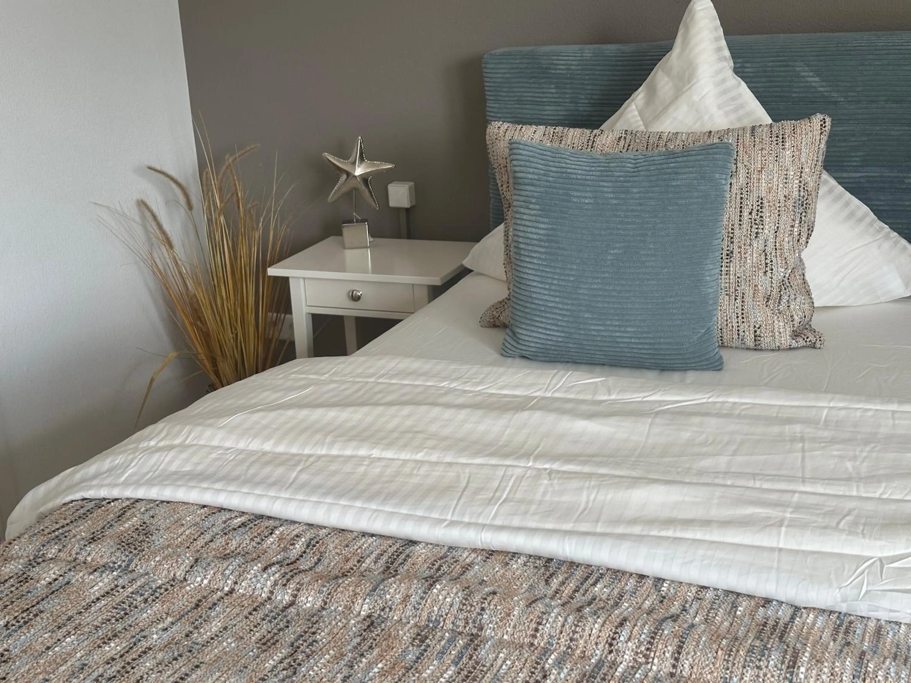 Bedroom, Bed in Hotel Restaurant Ostsee-Anker