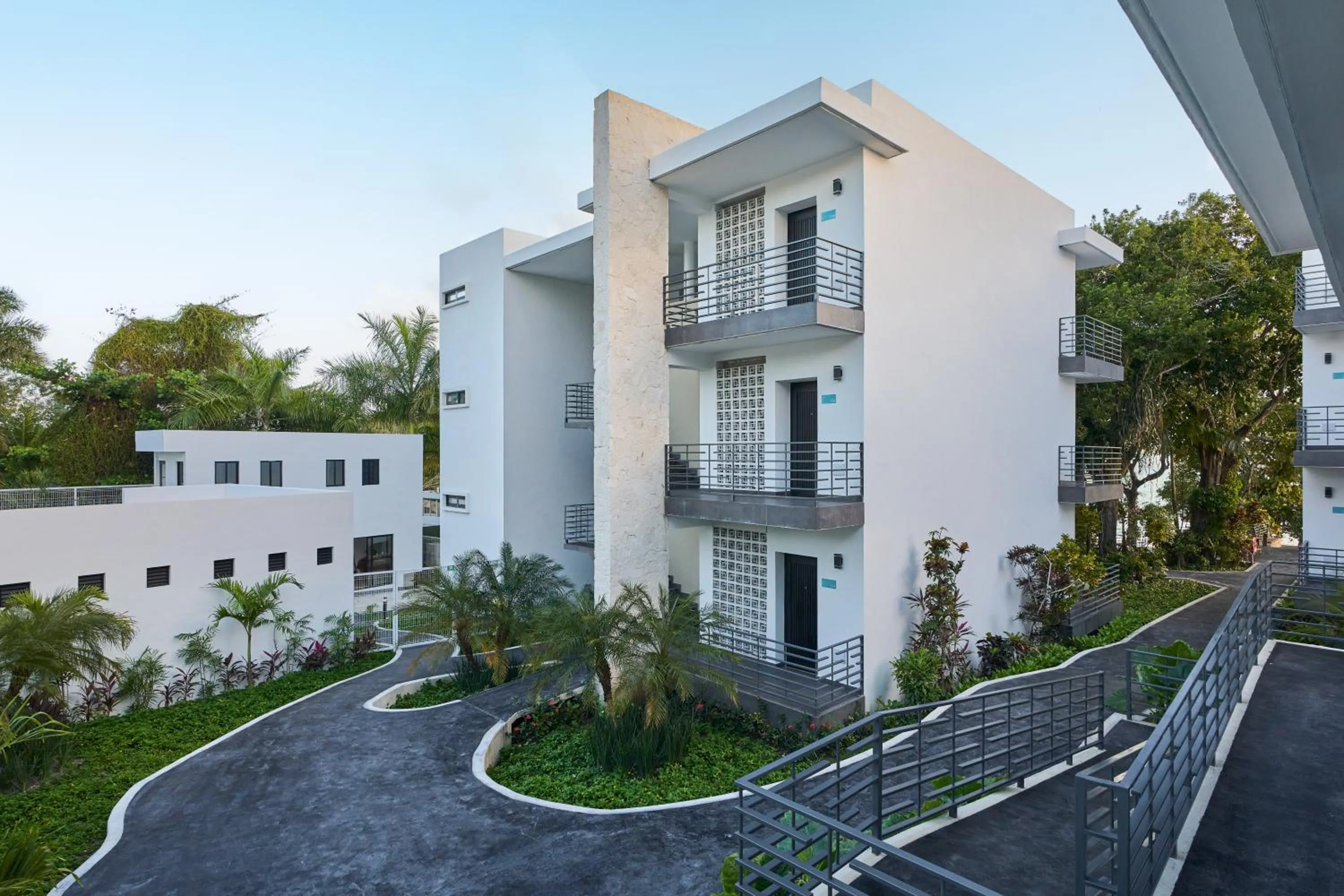 Property building in Cristalino Lagoon Front Hotel, Restaurant & Spa