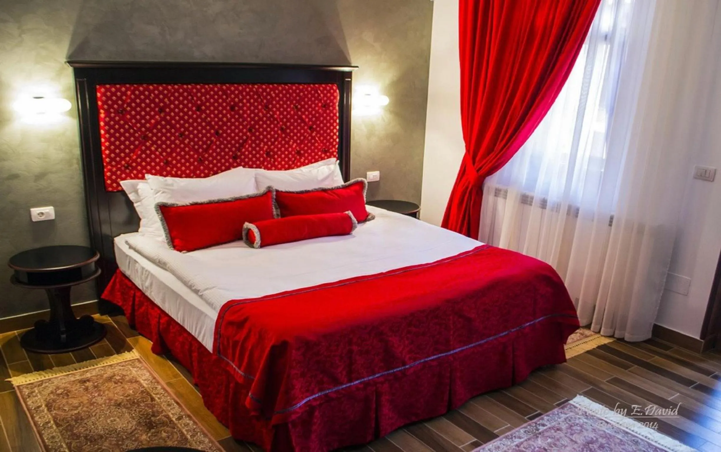 Day, Bed in Hotel Galany