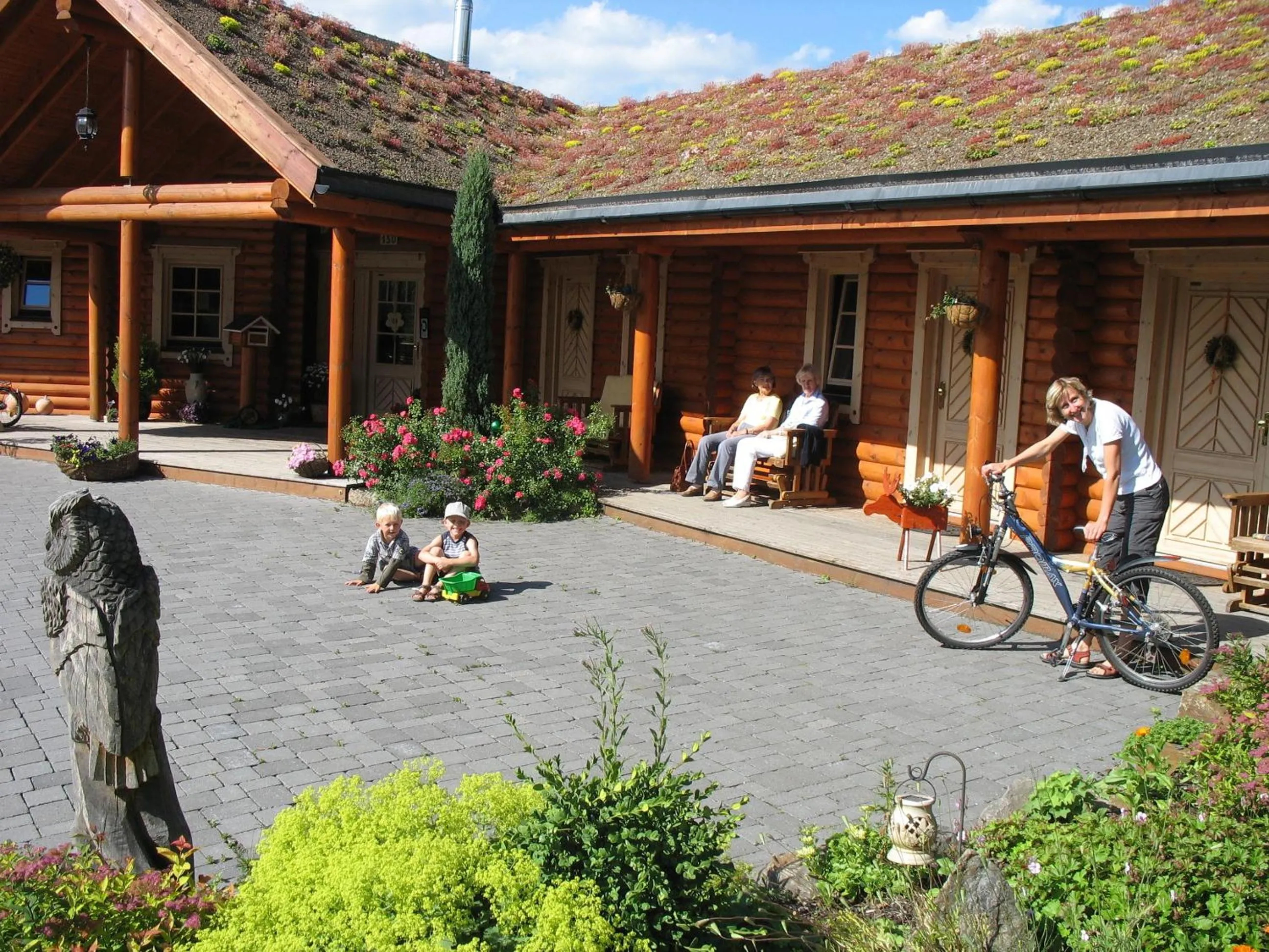 Facade/entrance in Hotelanlage Country Lodge