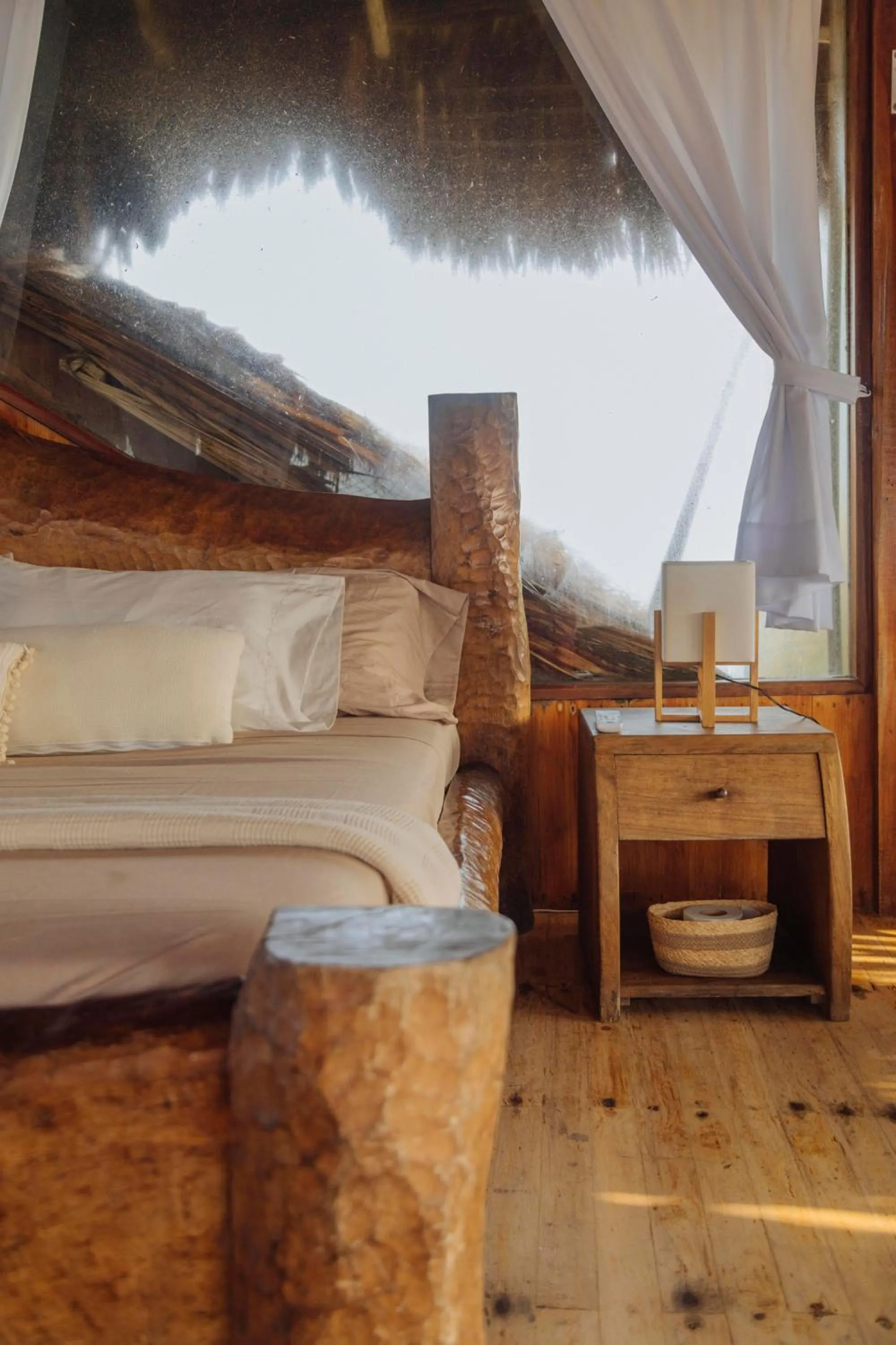 Bedroom in Isla Kalua - Private Ocean Villa