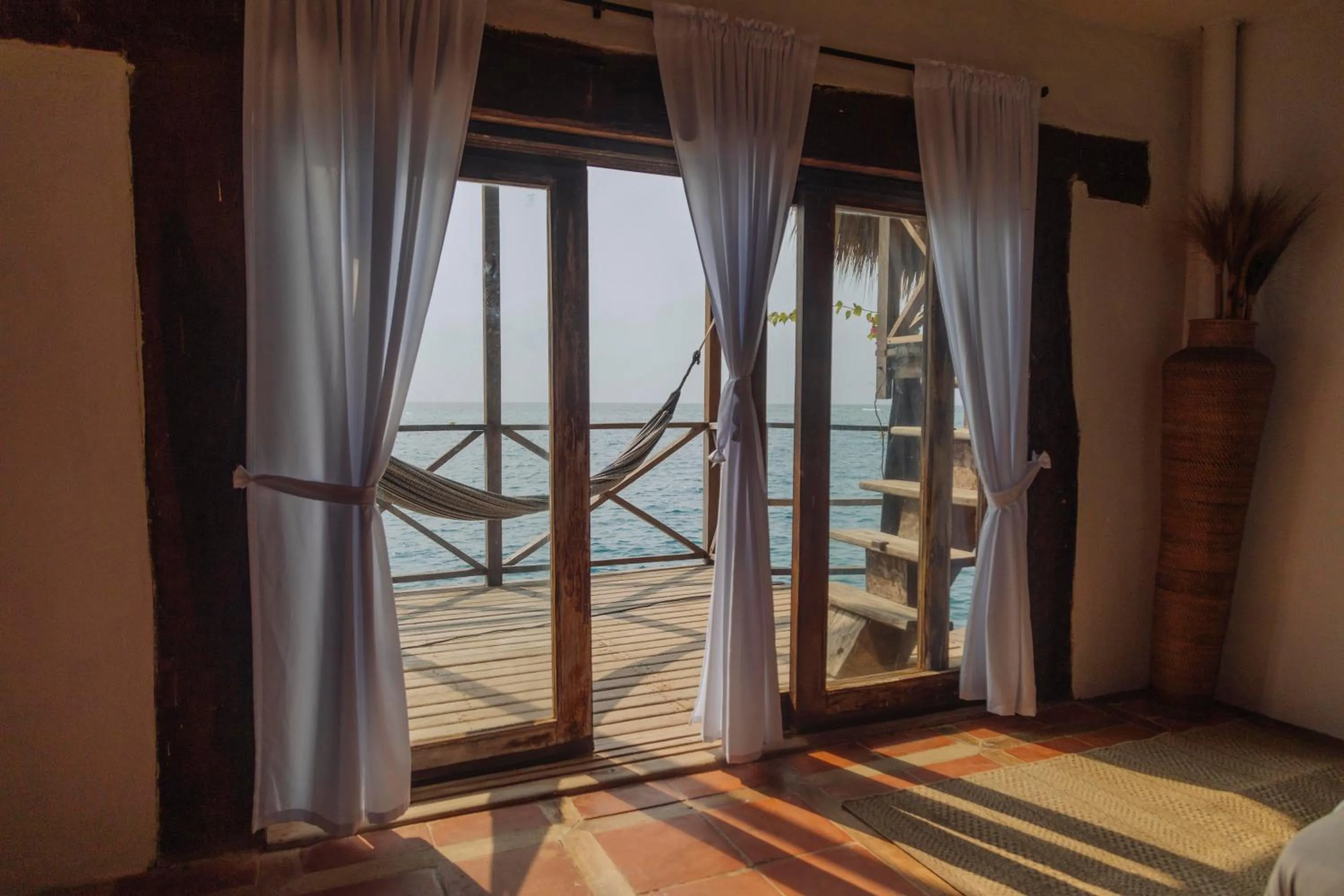 Bedroom in Isla Kalua - Private Ocean Villa