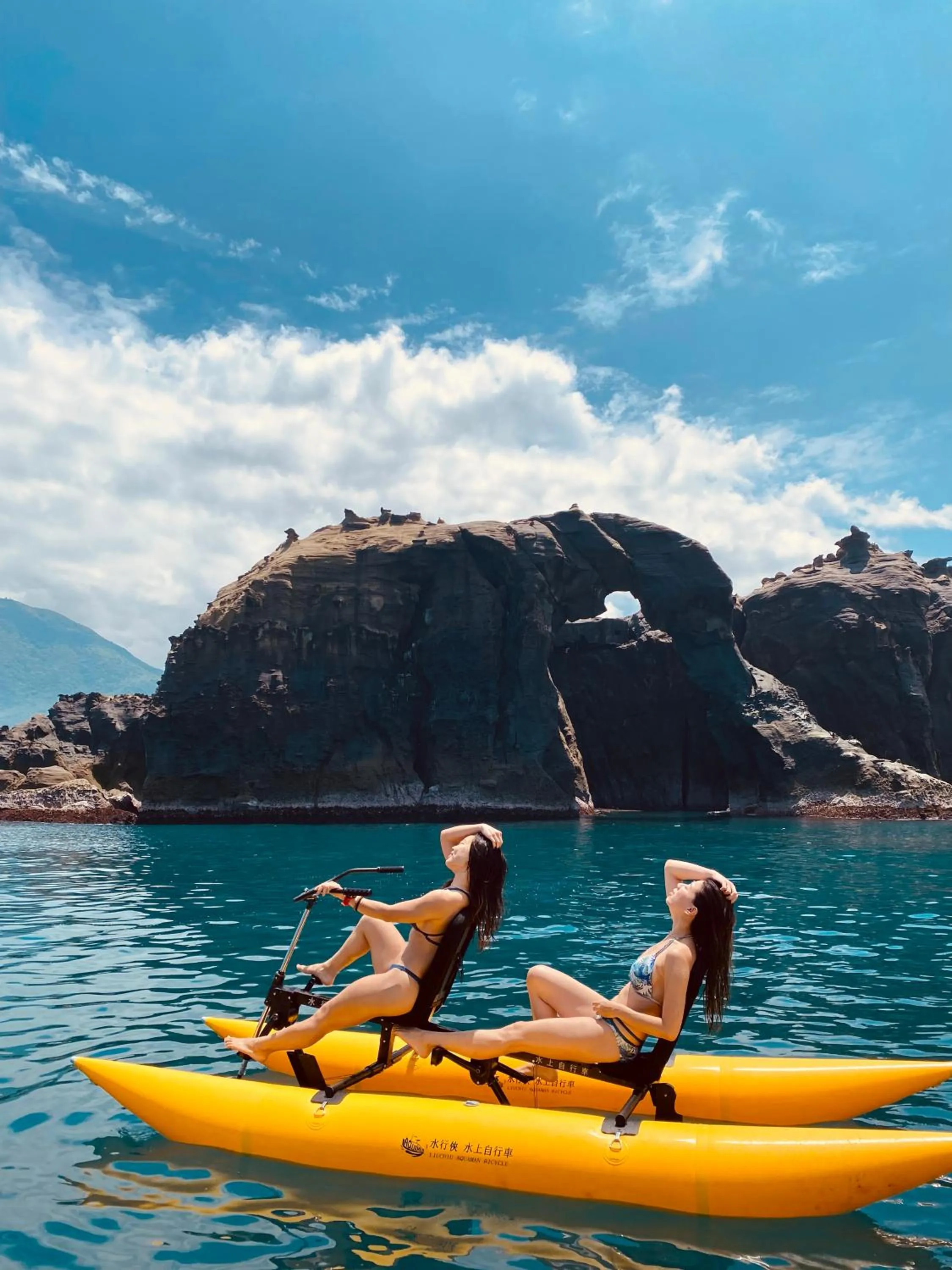 Canoeing in Hotel BEGINS 倉箱蜜境文旅
