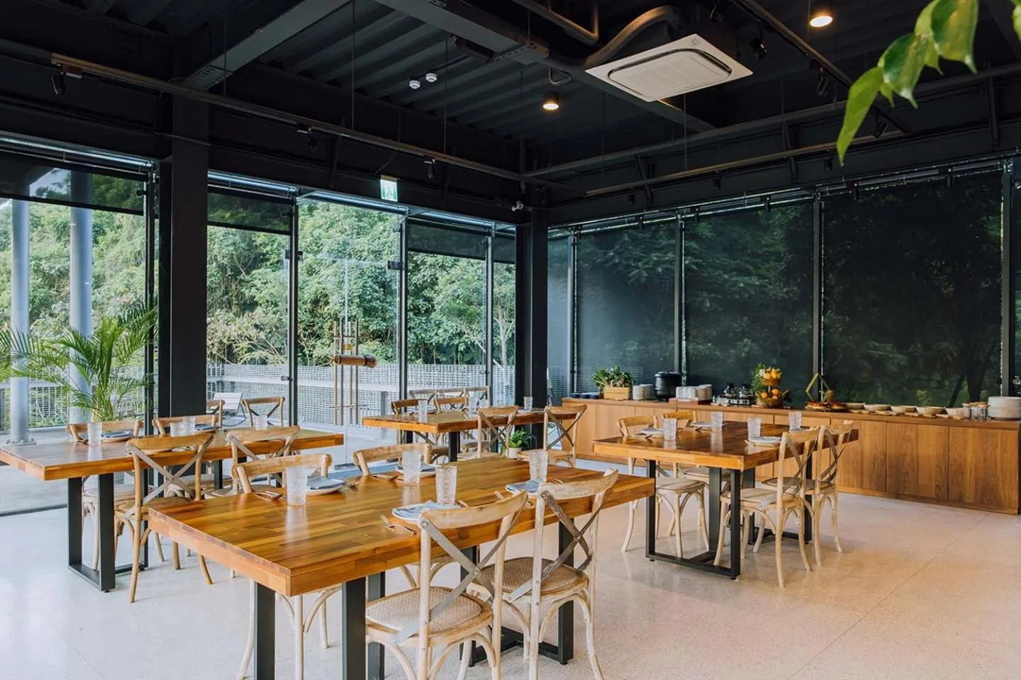 Restaurant/places to eat in Hotel BEGINS 倉箱蜜境文旅