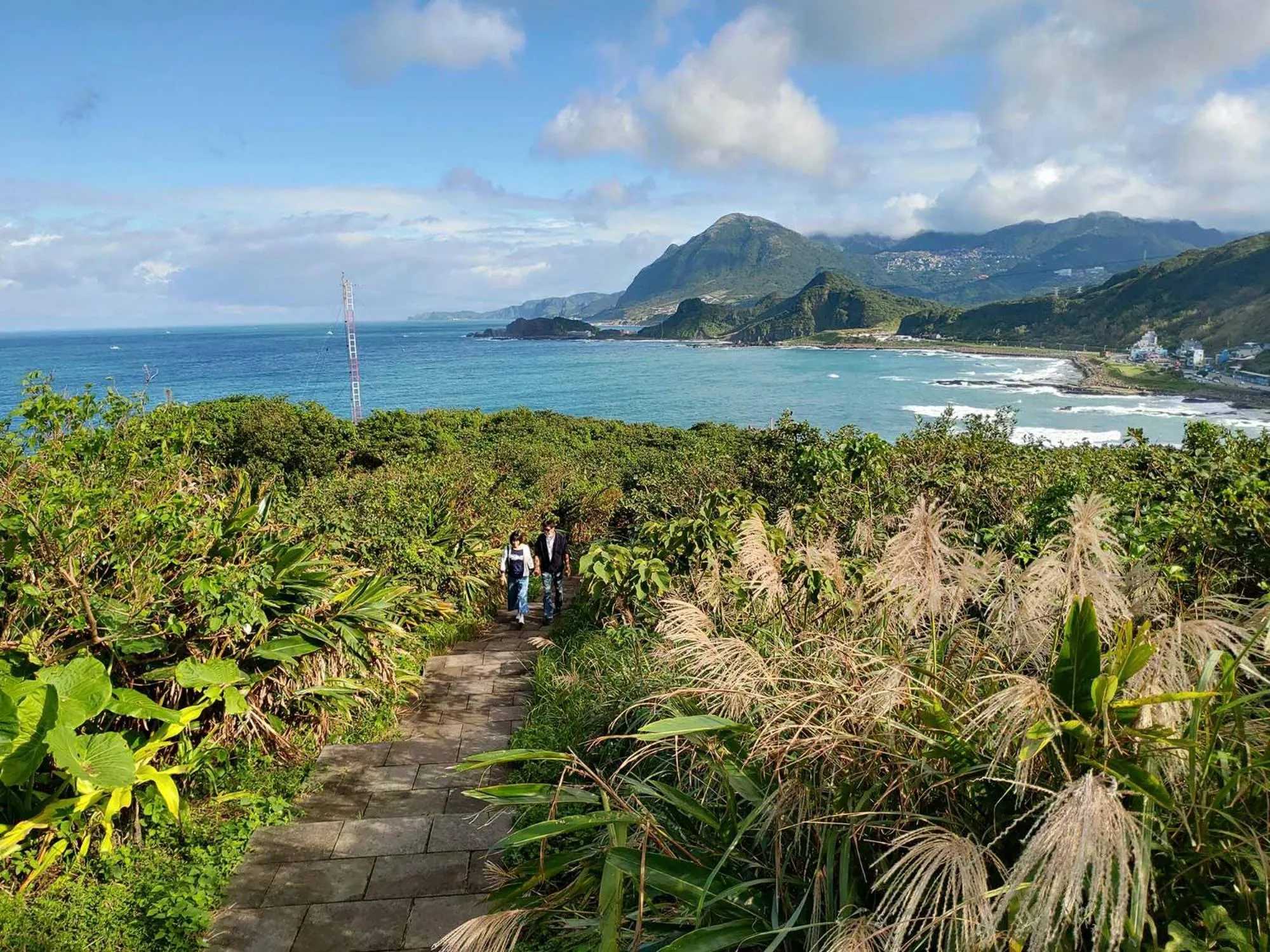 Hiking in Hotel BEGINS 倉箱蜜境文旅