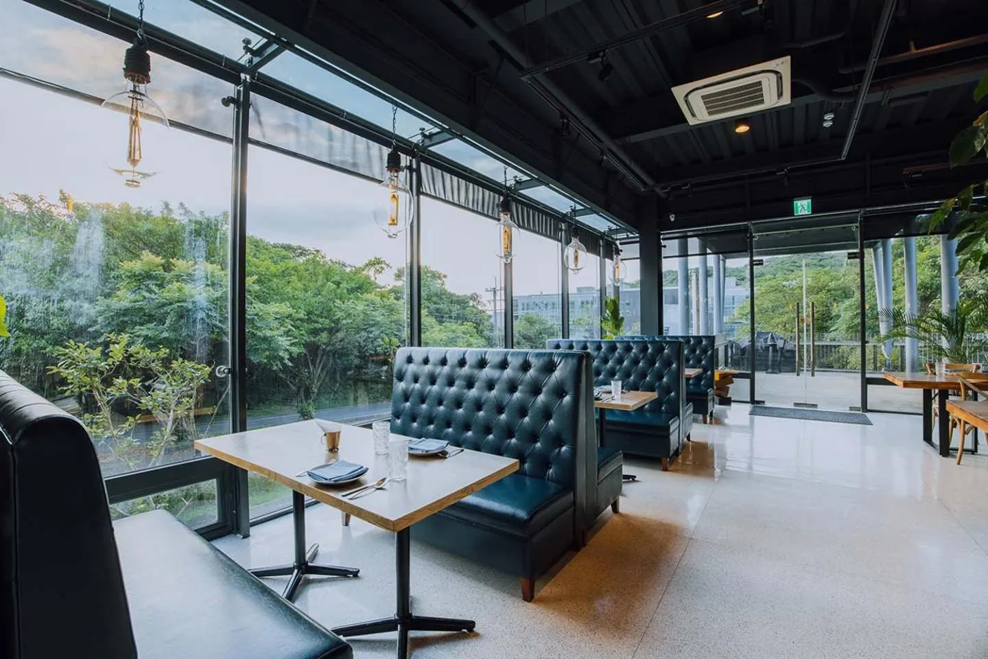 Restaurant/places to eat in Hotel BEGINS 倉箱蜜境文旅